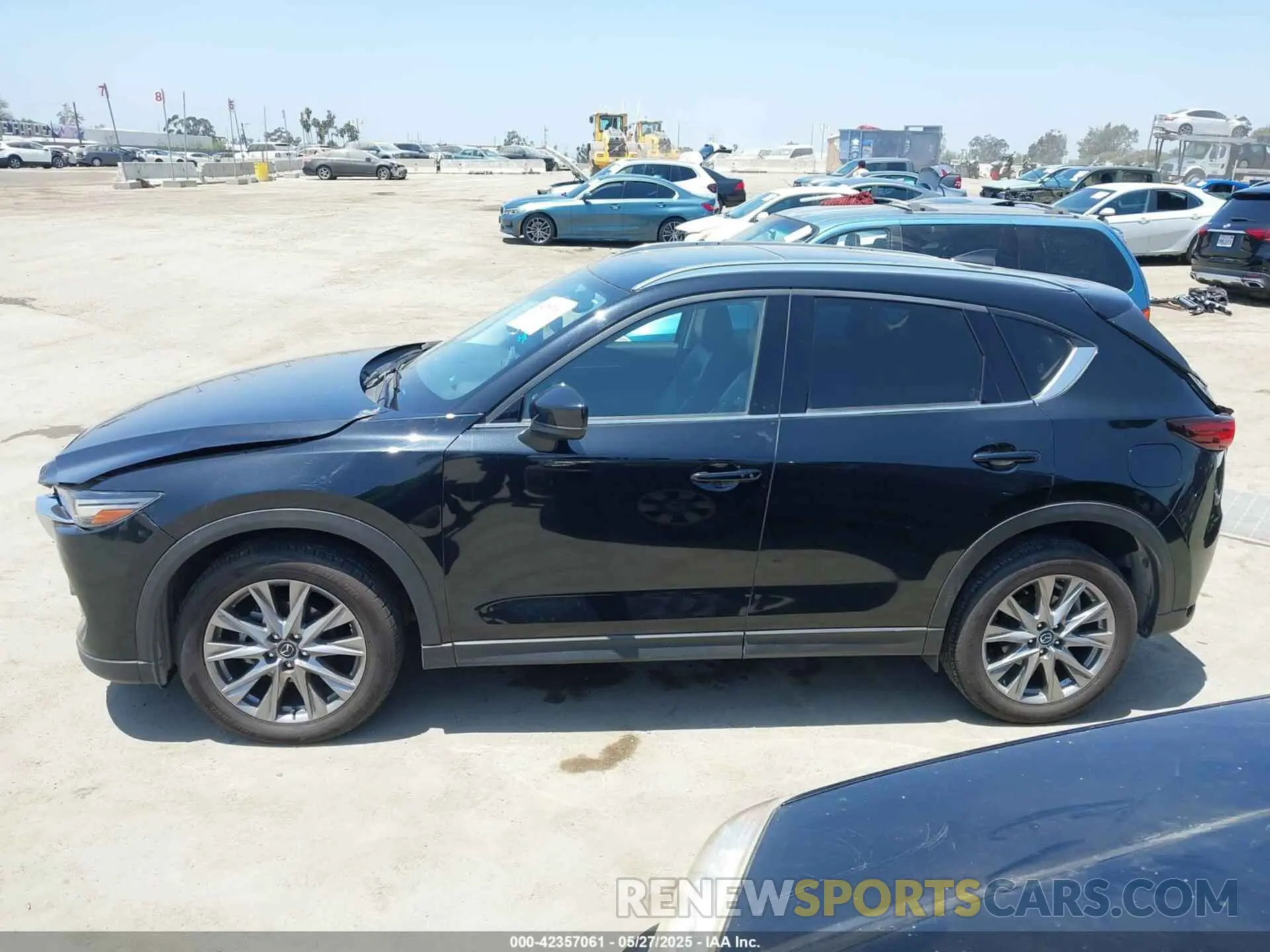 14 Photograph of a damaged car JM3KFBDMXM1487182 MAZDA CX-5 2021