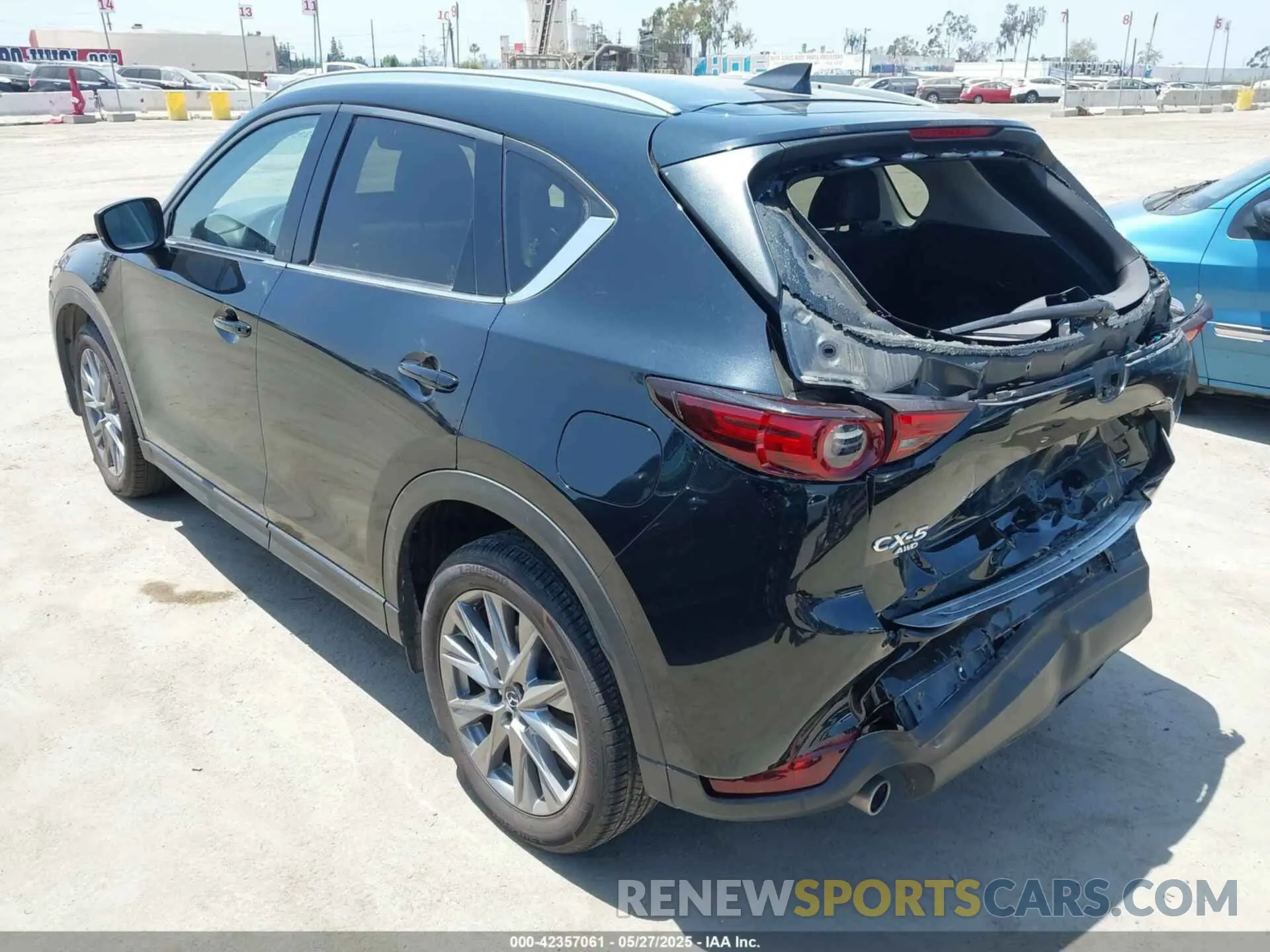3 Photograph of a damaged car JM3KFBDMXM1487182 MAZDA CX-5 2021