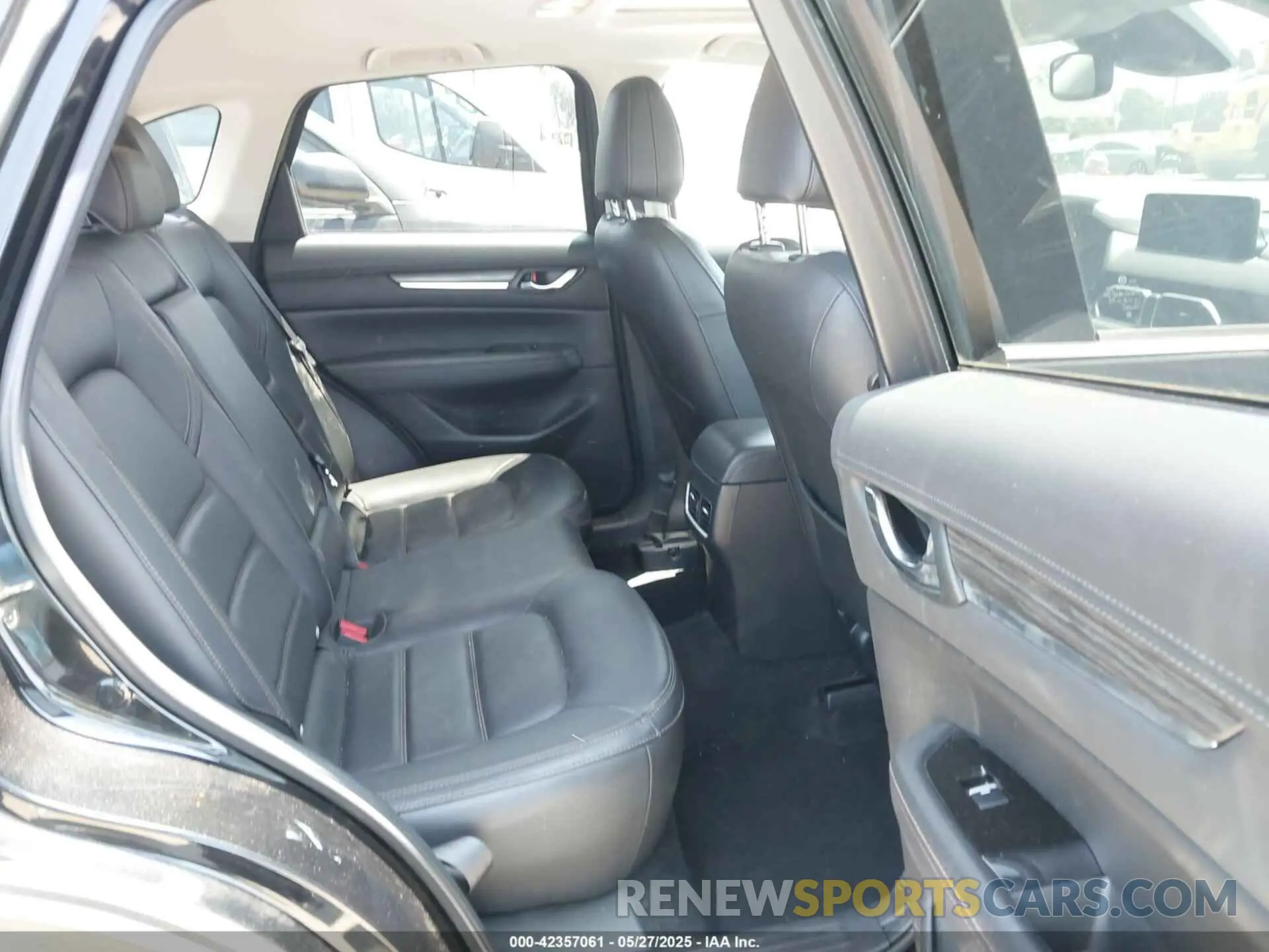 8 Photograph of a damaged car JM3KFBDMXM1487182 MAZDA CX-5 2021