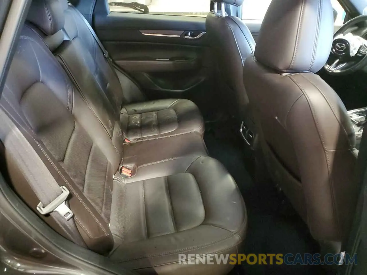 11 Photograph of a damaged car JM3KFBEY2M0318555 MAZDA CX-5 2021