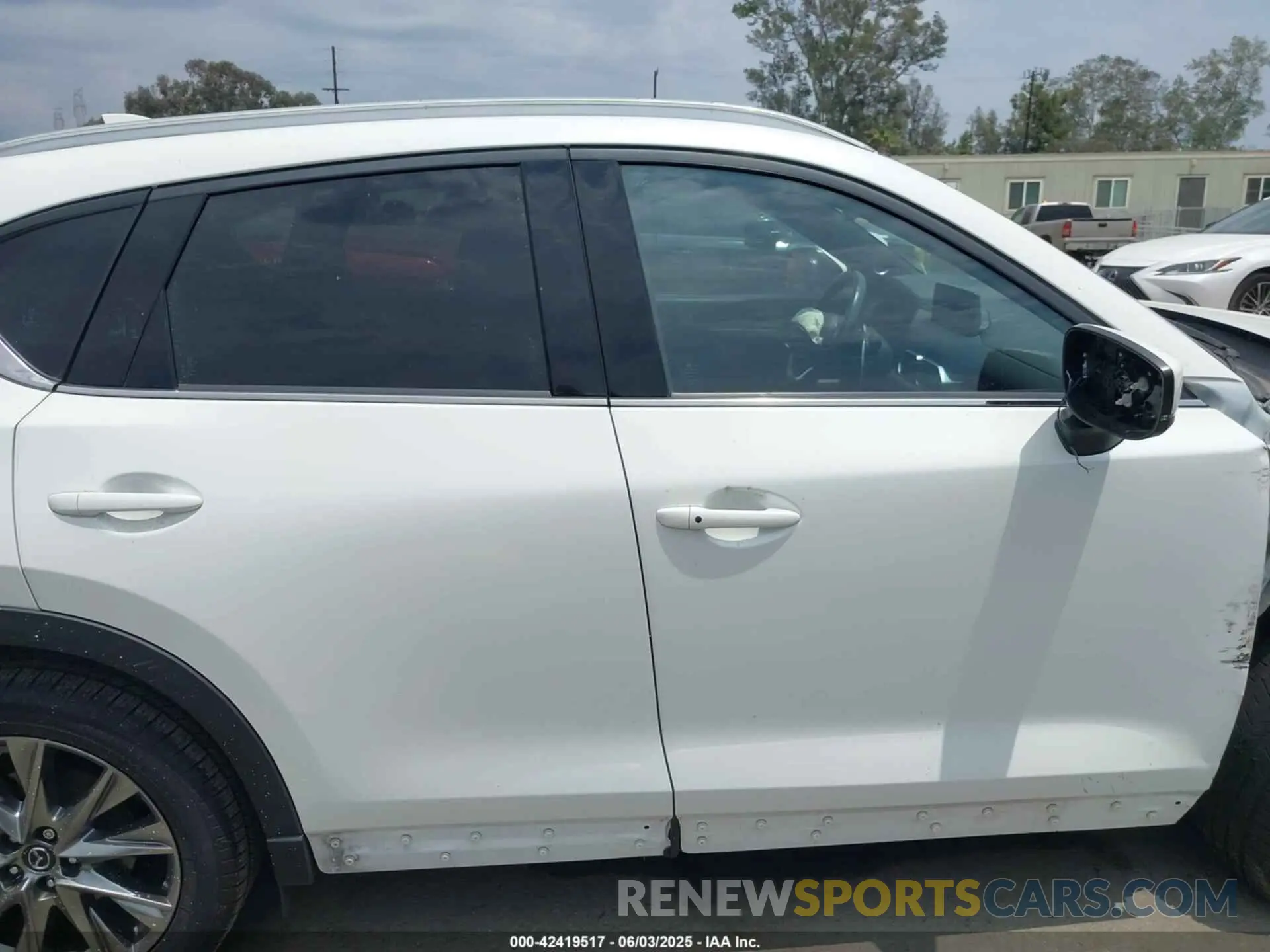 14 Photograph of a damaged car JM3KFBEY3M0344260 MAZDA CX-5 2021