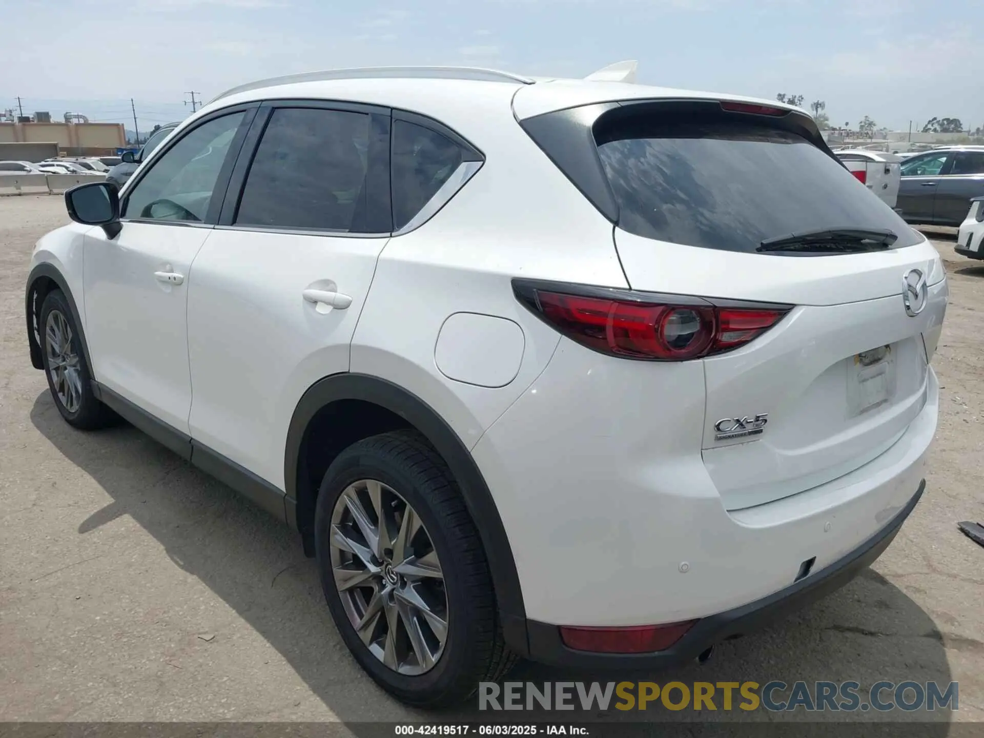 3 Photograph of a damaged car JM3KFBEY3M0344260 MAZDA CX-5 2021