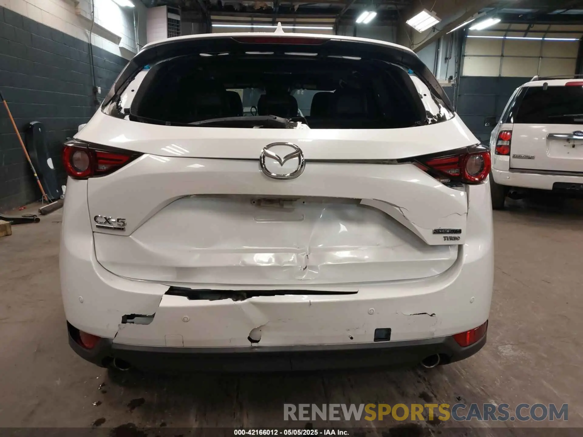 6 Photograph of a damaged car JM3KFBEY5M0319425 MAZDA CX-5 2021