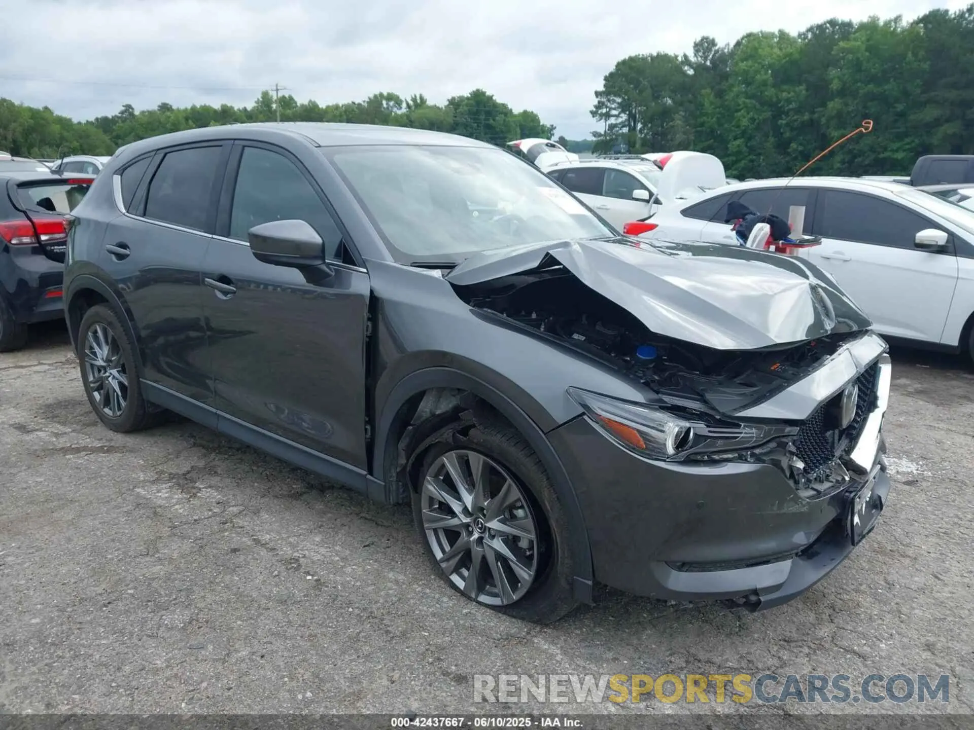 1 Photograph of a damaged car JM3KFBEY6M0438567 MAZDA CX-5 2021