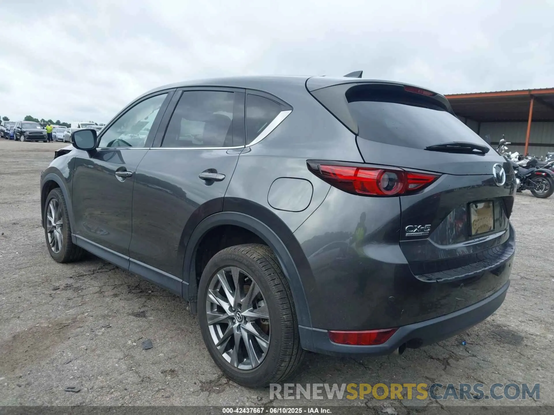 3 Photograph of a damaged car JM3KFBEY6M0438567 MAZDA CX-5 2021