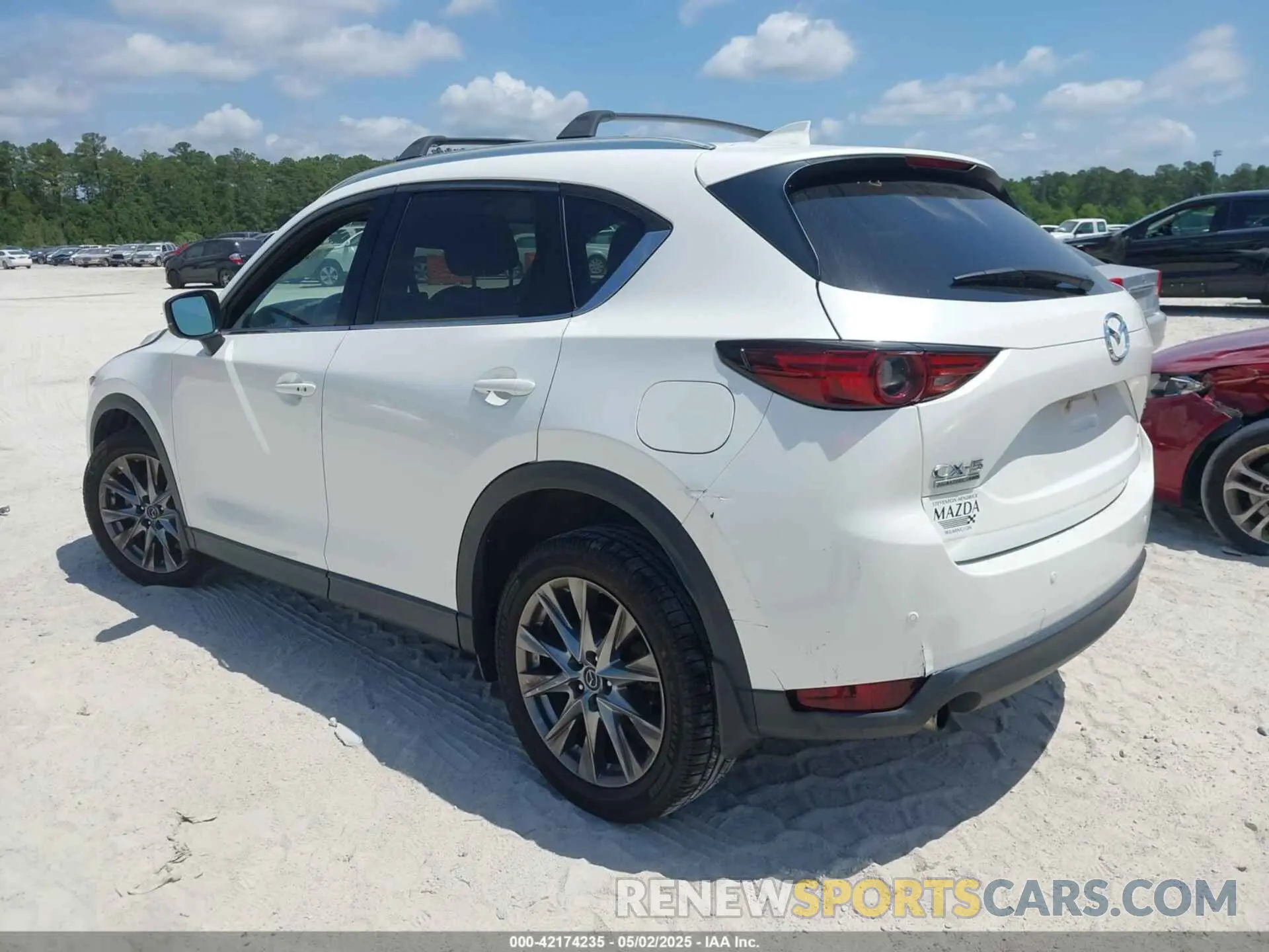 3 Photograph of a damaged car JM3KFBEY7M0373180 MAZDA CX-5 2021