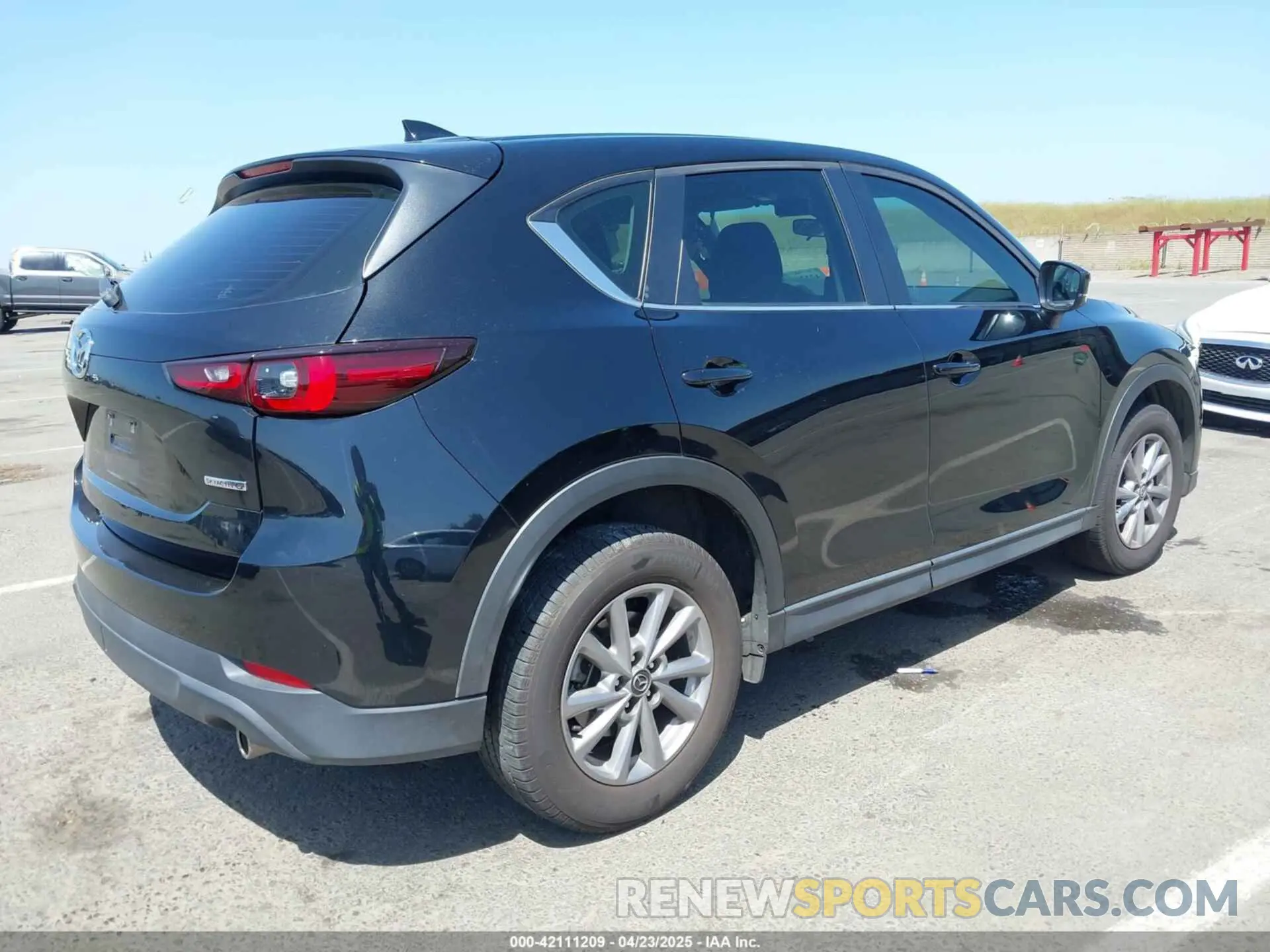 4 Photograph of a damaged car JM3KFBAM7N0542361 MAZDA CX-5 2022