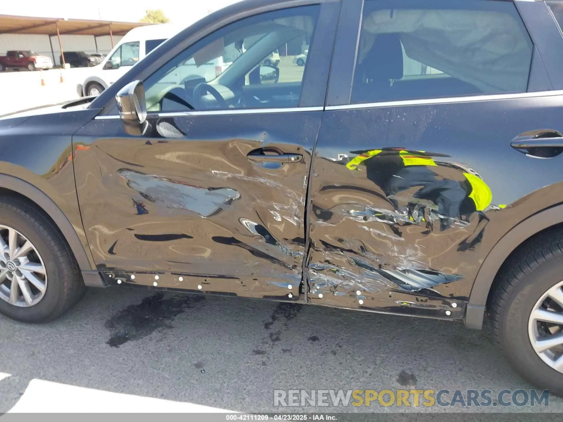 6 Photograph of a damaged car JM3KFBAM7N0542361 MAZDA CX-5 2022