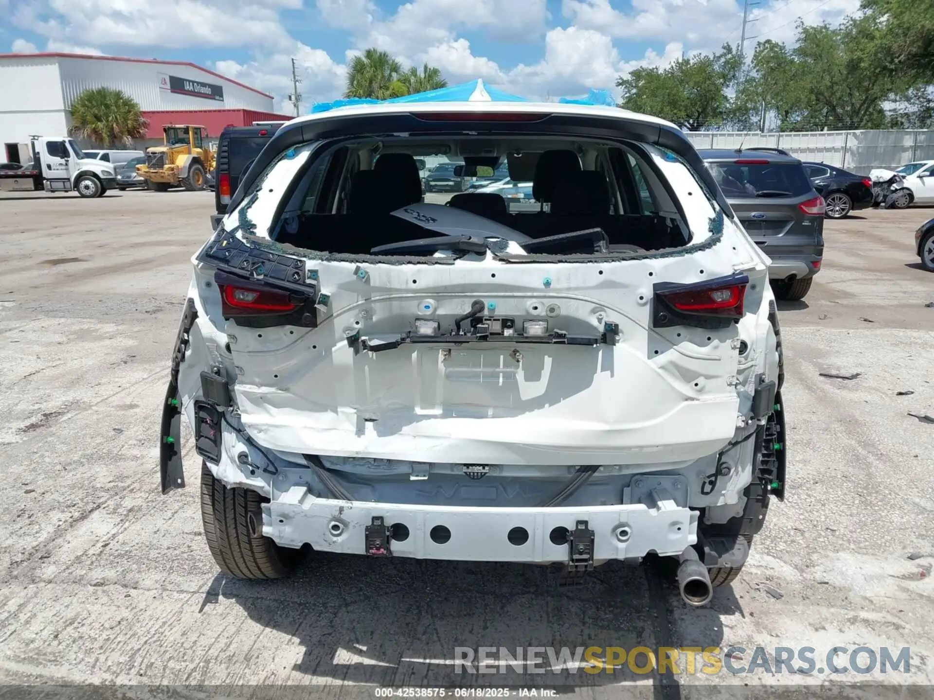 16 Photograph of a damaged car JM3KFBAM8N0564711 MAZDA CX-5 2022