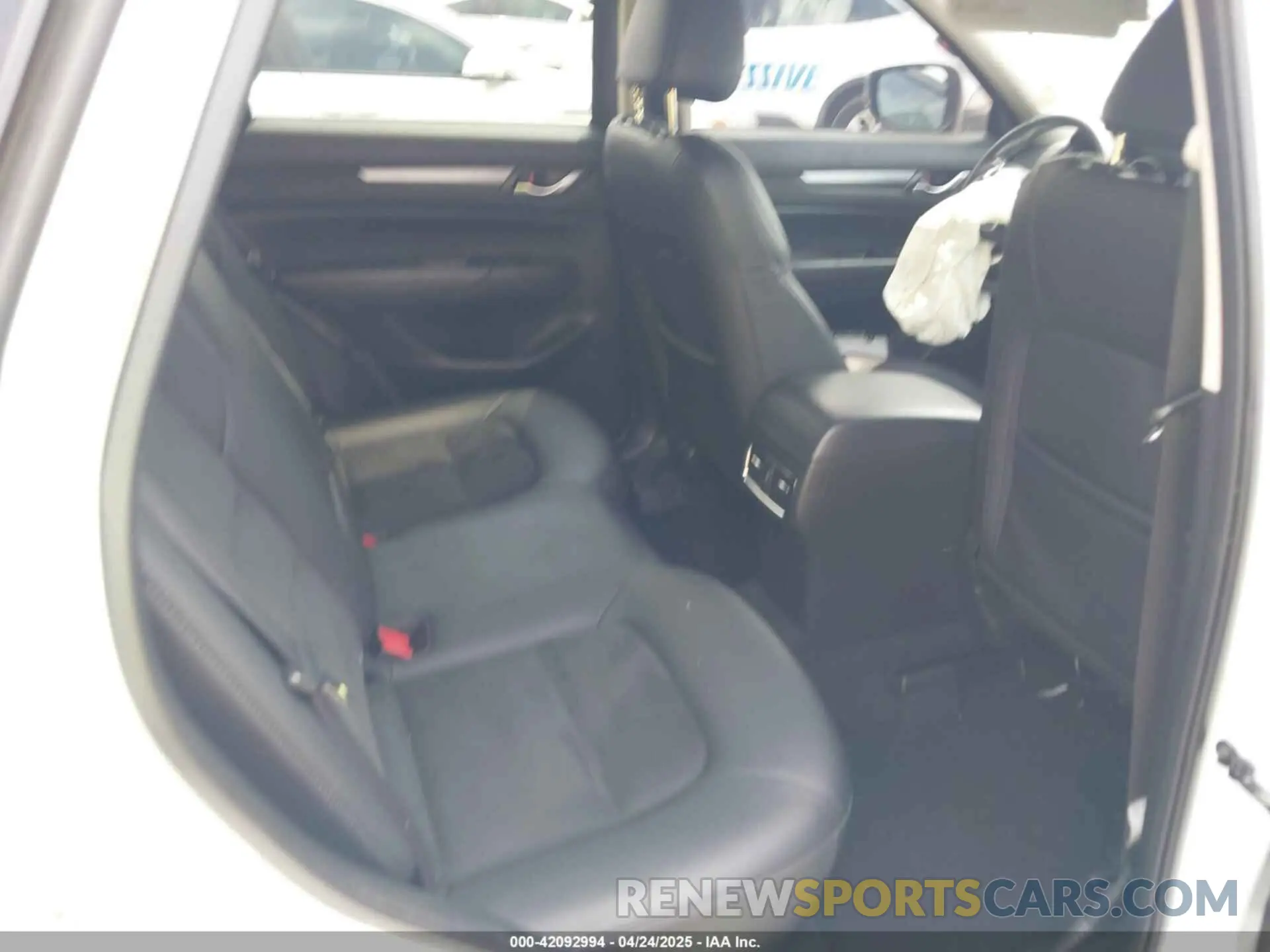 8 Photograph of a damaged car JM3KFBBM7N0533805 MAZDA CX-5 2022