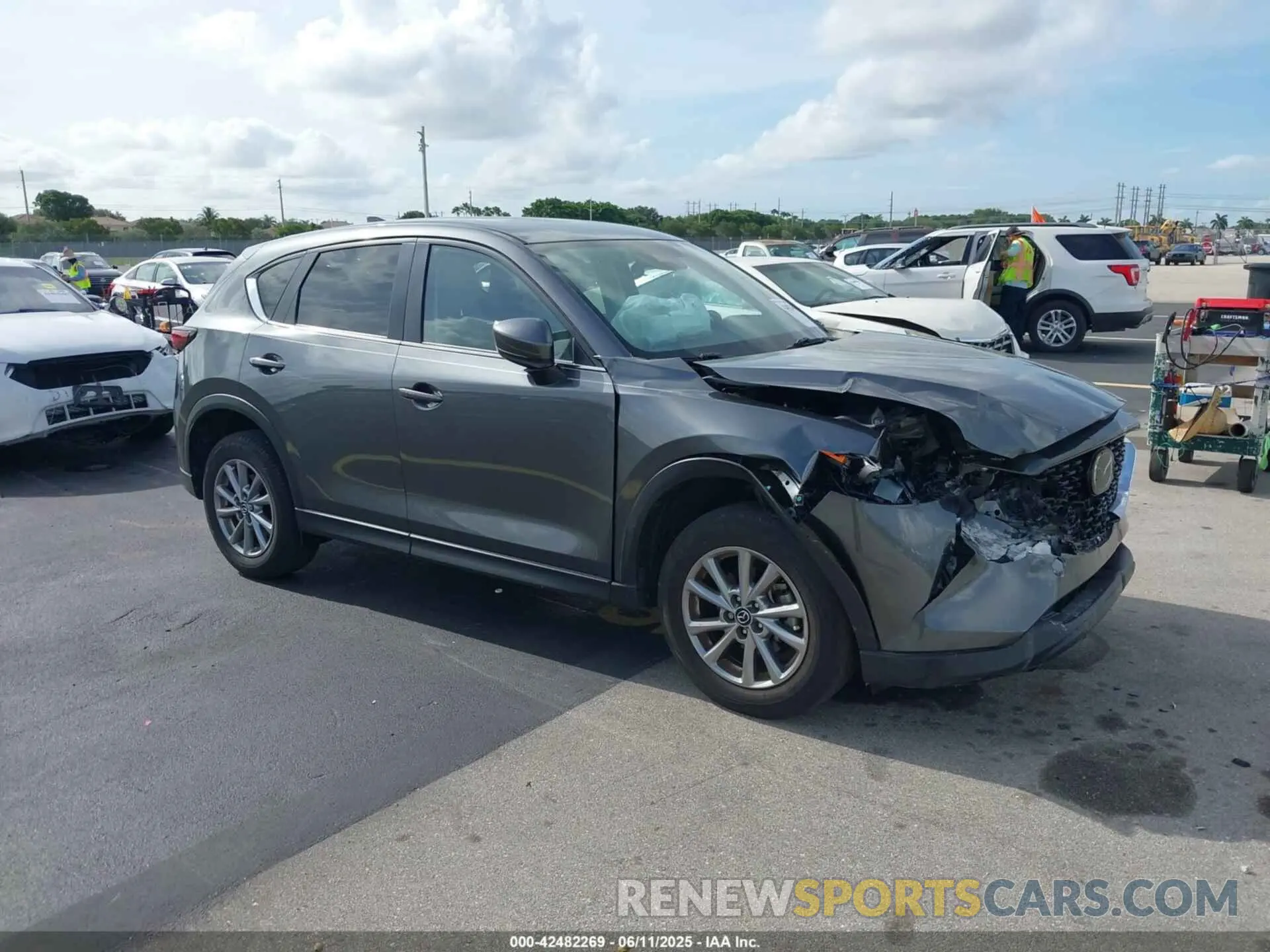1 Photograph of a damaged car JM3KFBBM7N0546974 MAZDA CX-5 2022
