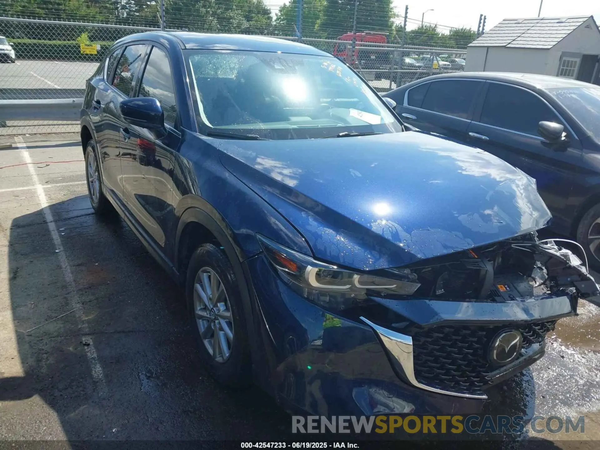 1 Photograph of a damaged car JM3KFBBM8N0625778 MAZDA CX-5 2022