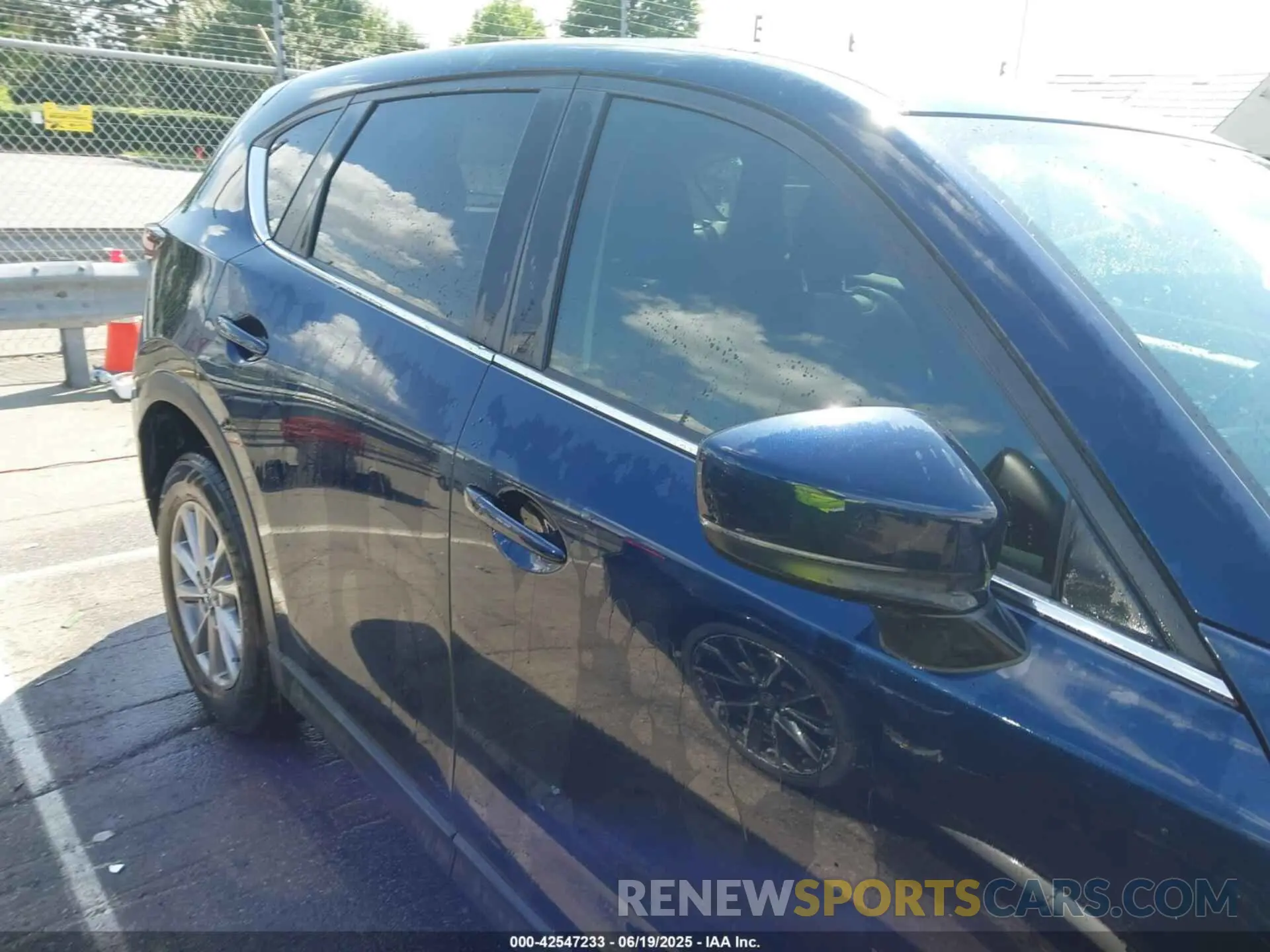 13 Photograph of a damaged car JM3KFBBM8N0625778 MAZDA CX-5 2022