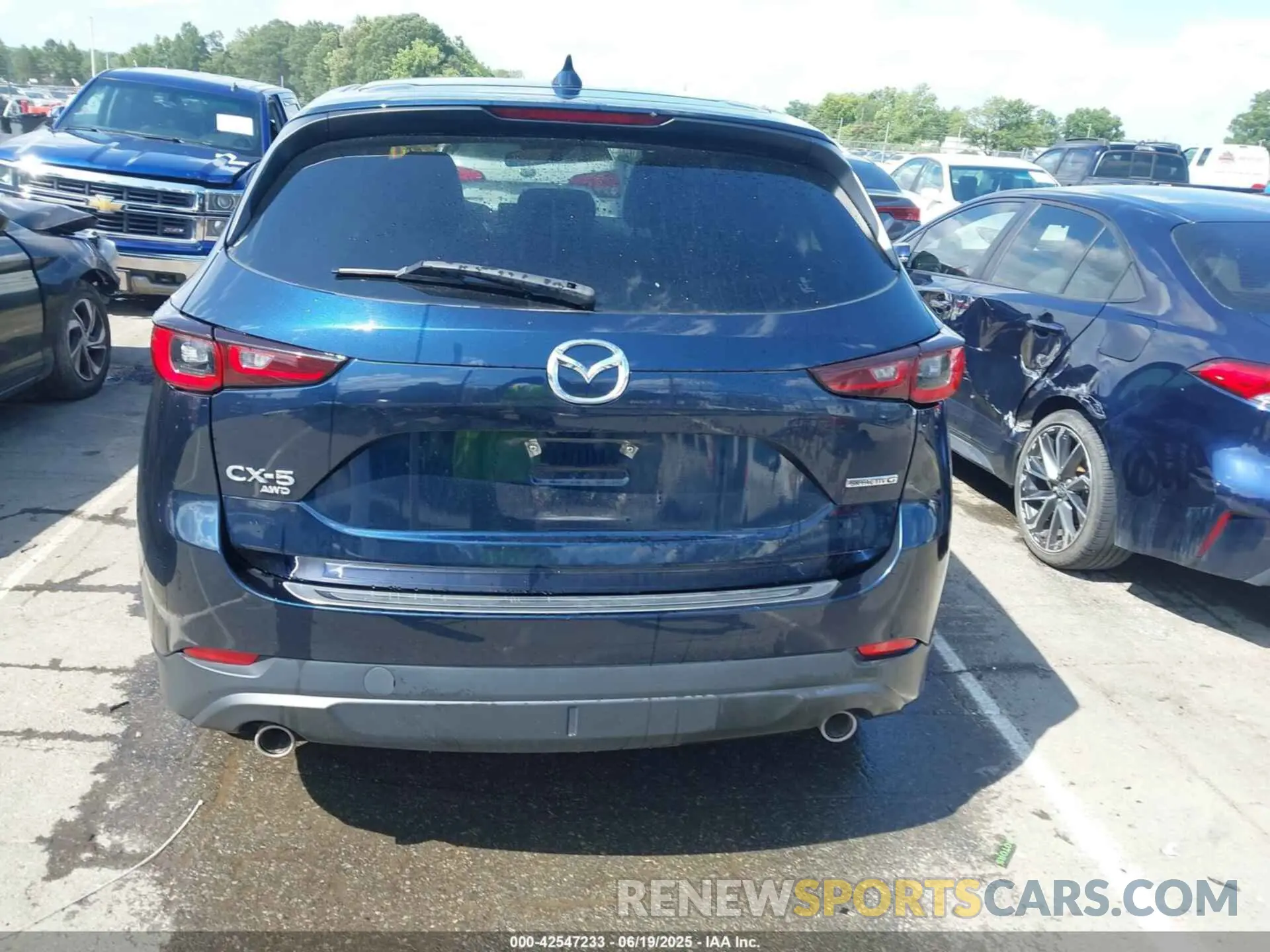 16 Photograph of a damaged car JM3KFBBM8N0625778 MAZDA CX-5 2022