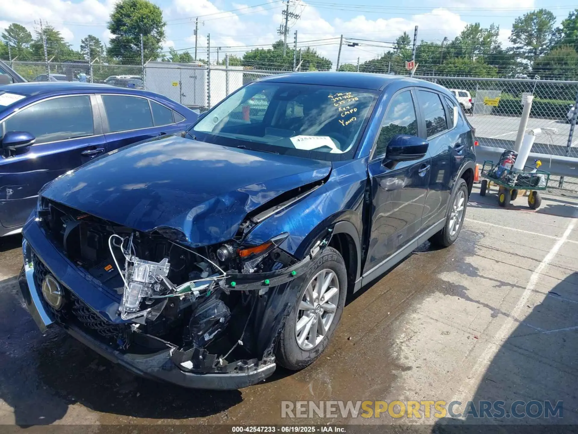 2 Photograph of a damaged car JM3KFBBM8N0625778 MAZDA CX-5 2022