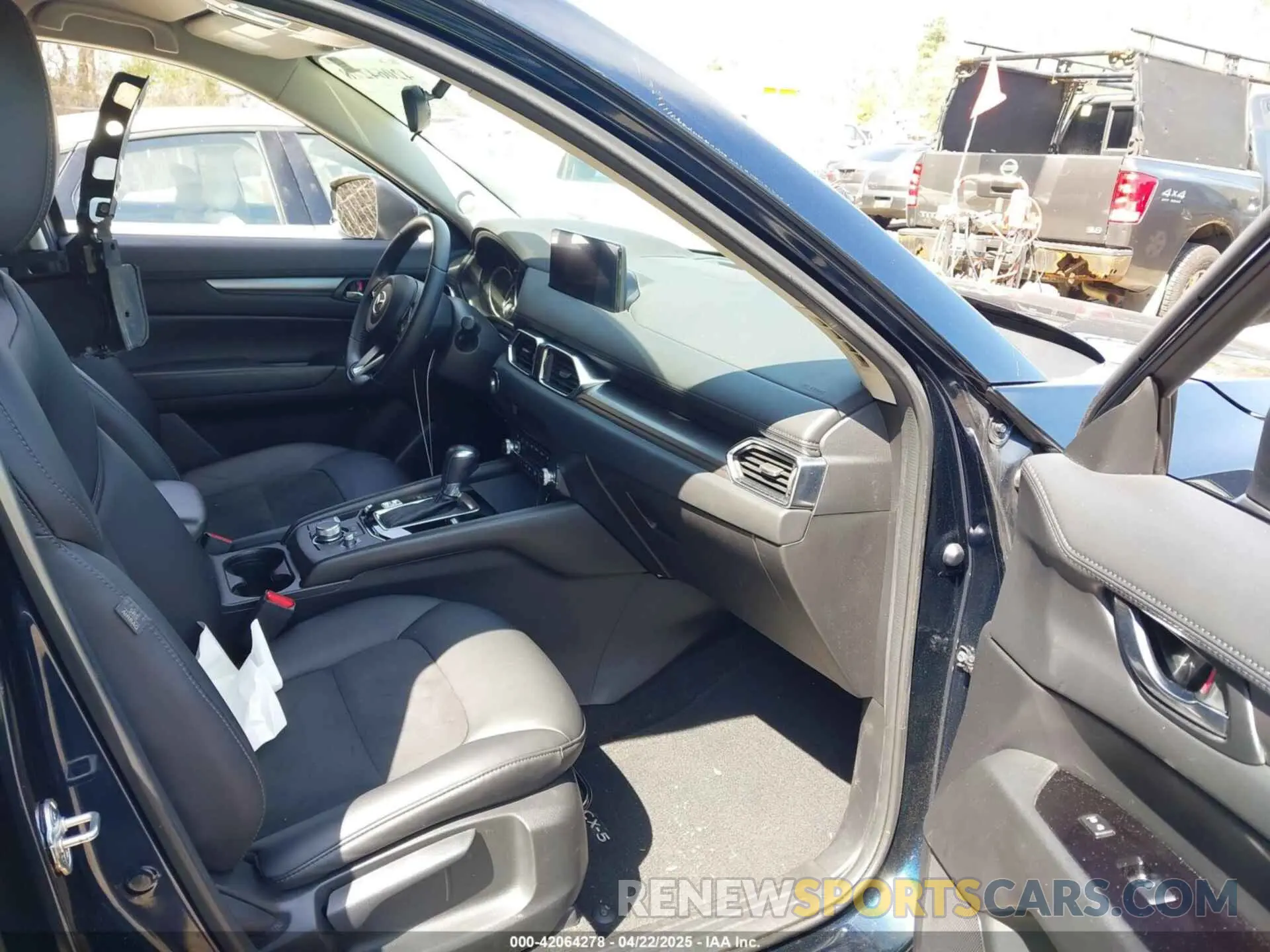 5 Photograph of a damaged car JM3KFBBM8N0633363 MAZDA CX-5 2022
