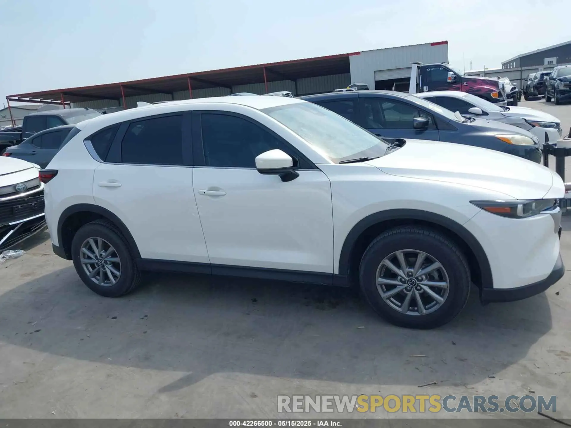 13 Photograph of a damaged car JM3KFBBM9N0630312 MAZDA CX-5 2022