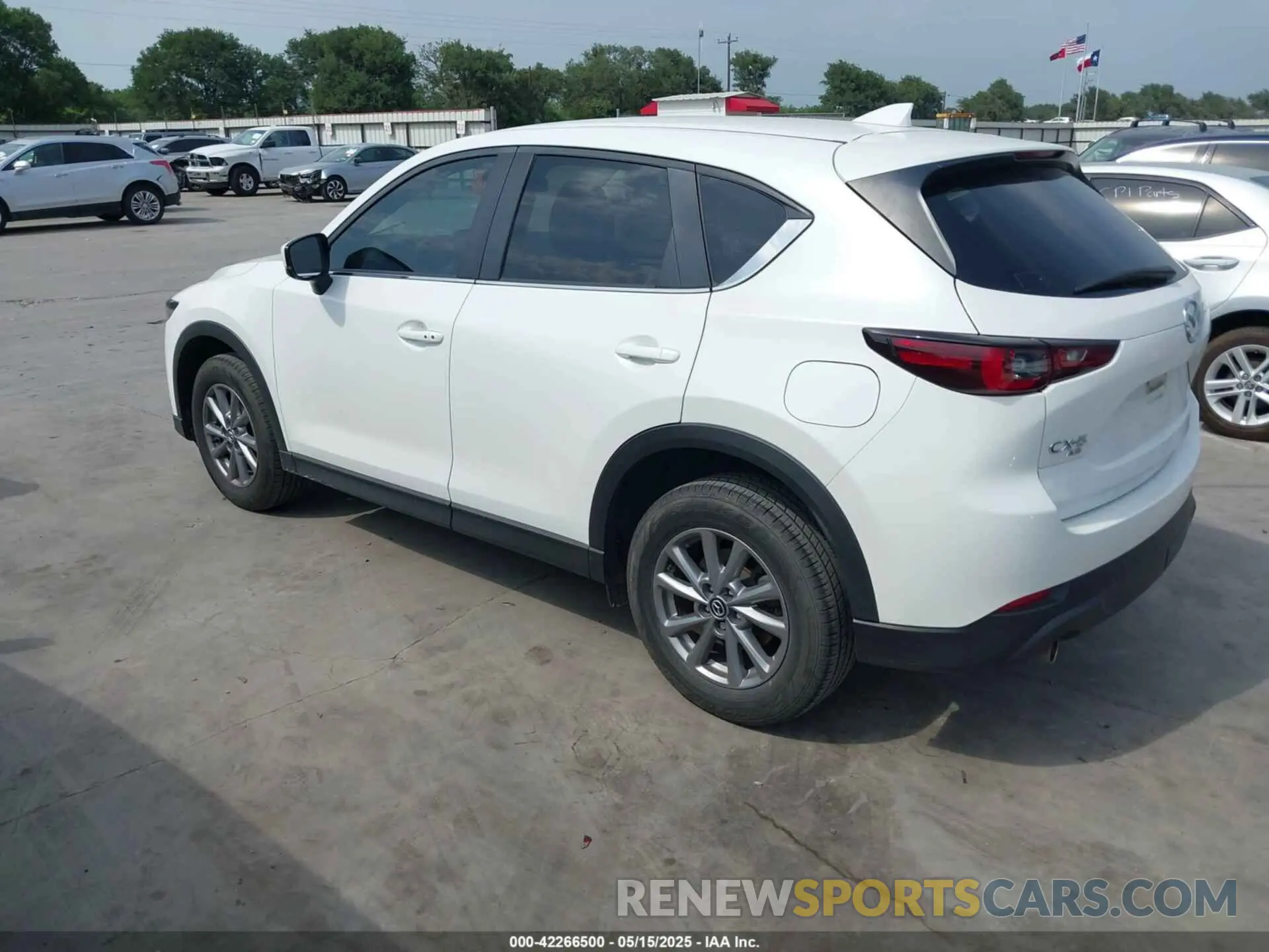 3 Photograph of a damaged car JM3KFBBM9N0630312 MAZDA CX-5 2022