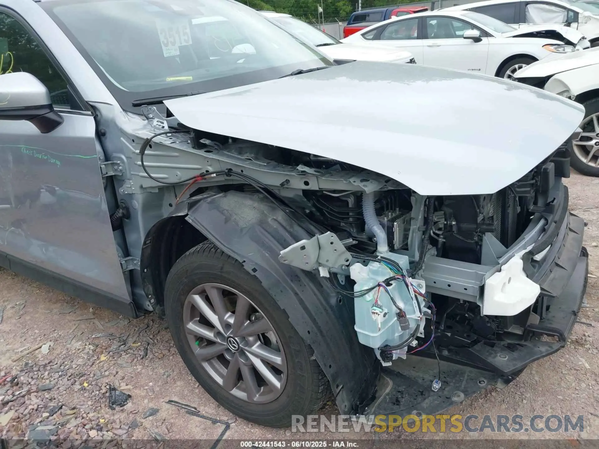 17 Photograph of a damaged car JM3KFBBMXN1528592 MAZDA CX-5 2022