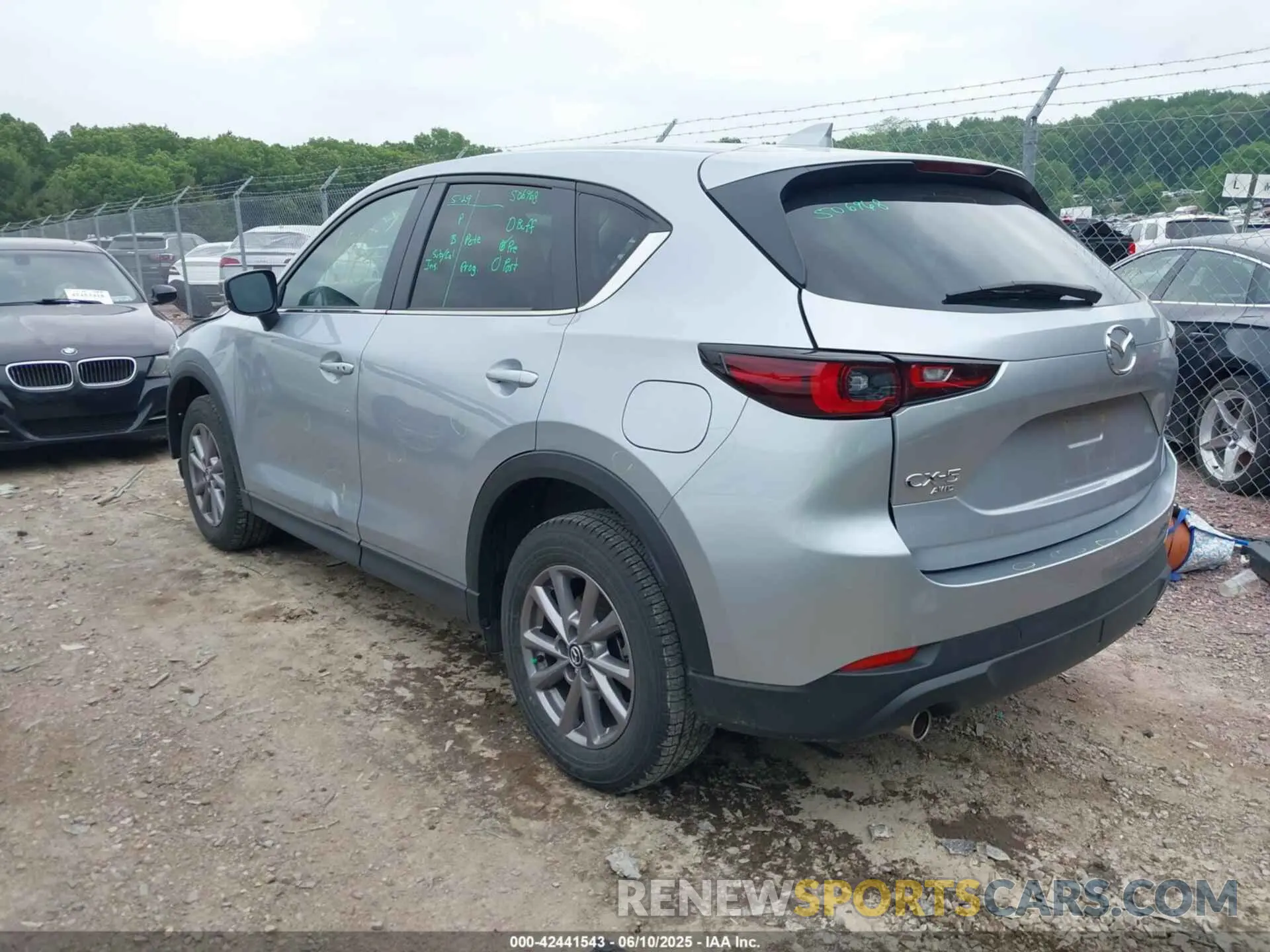 3 Photograph of a damaged car JM3KFBBMXN1528592 MAZDA CX-5 2022