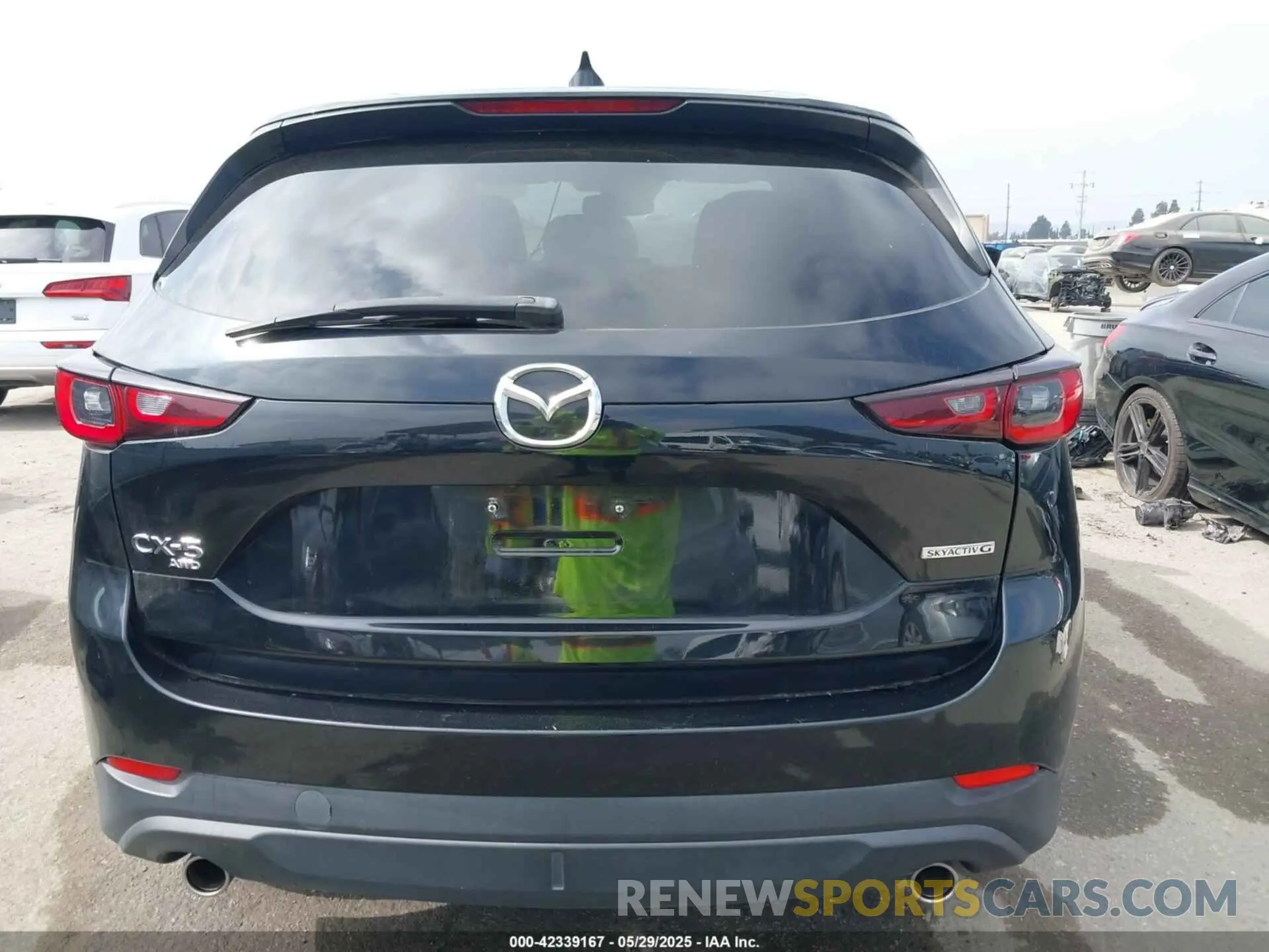 16 Photograph of a damaged car JM3KFBCM0N0640709 MAZDA CX-5 2022