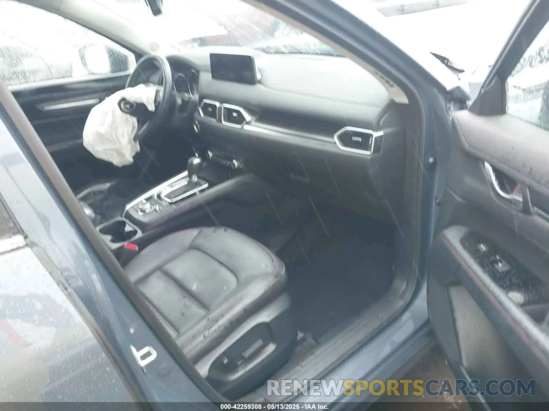 5 Photograph of a damaged car JM3KFBCM1N0537993 MAZDA CX-5 2022