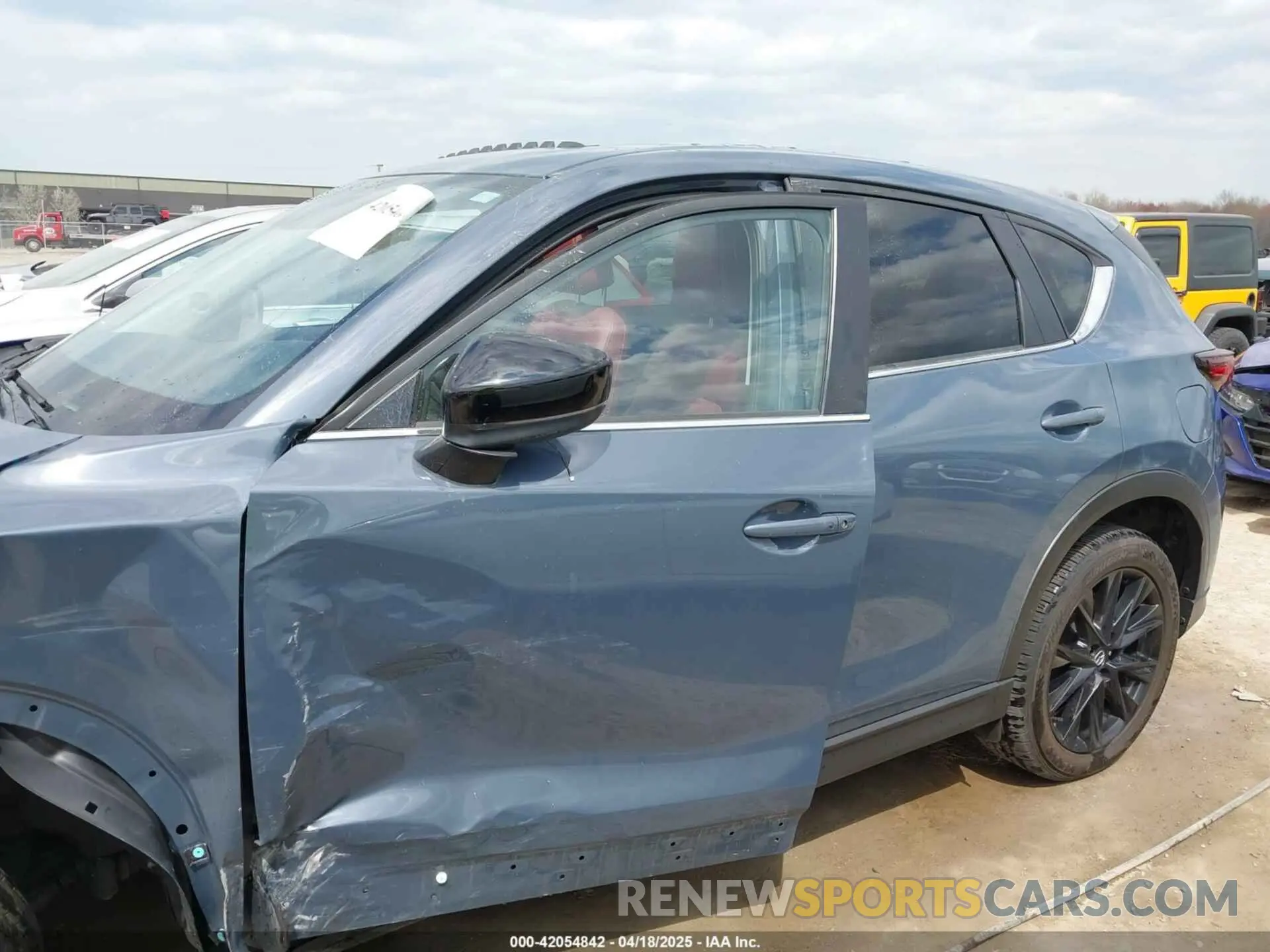 14 Photograph of a damaged car JM3KFBCM2N0528204 MAZDA CX-5 2022