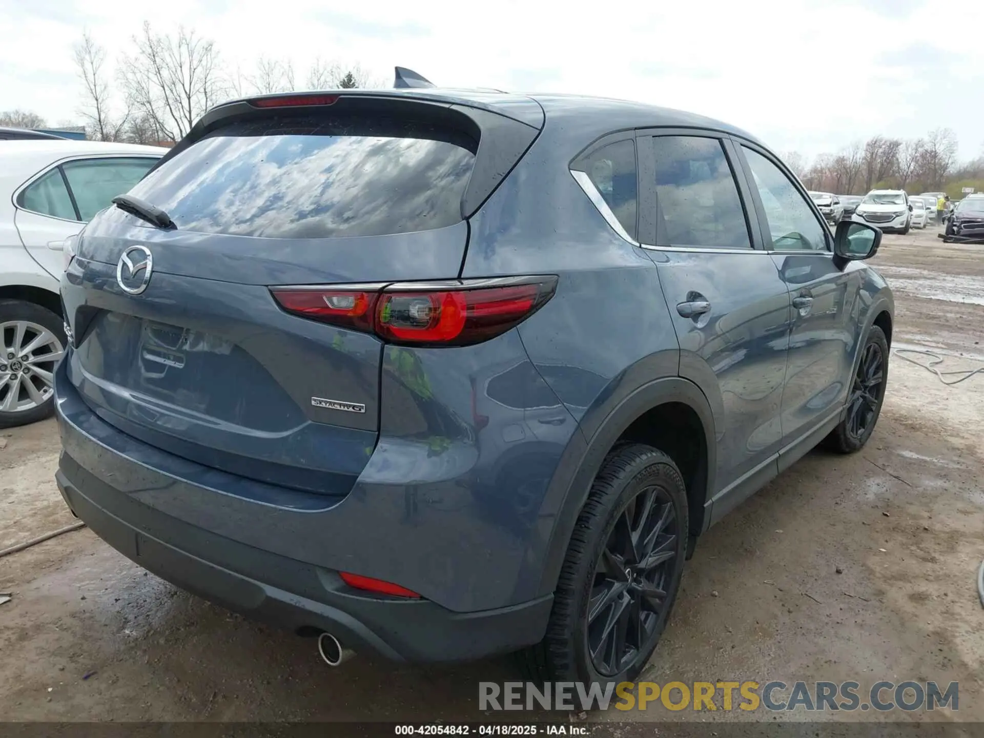 4 Photograph of a damaged car JM3KFBCM2N0528204 MAZDA CX-5 2022