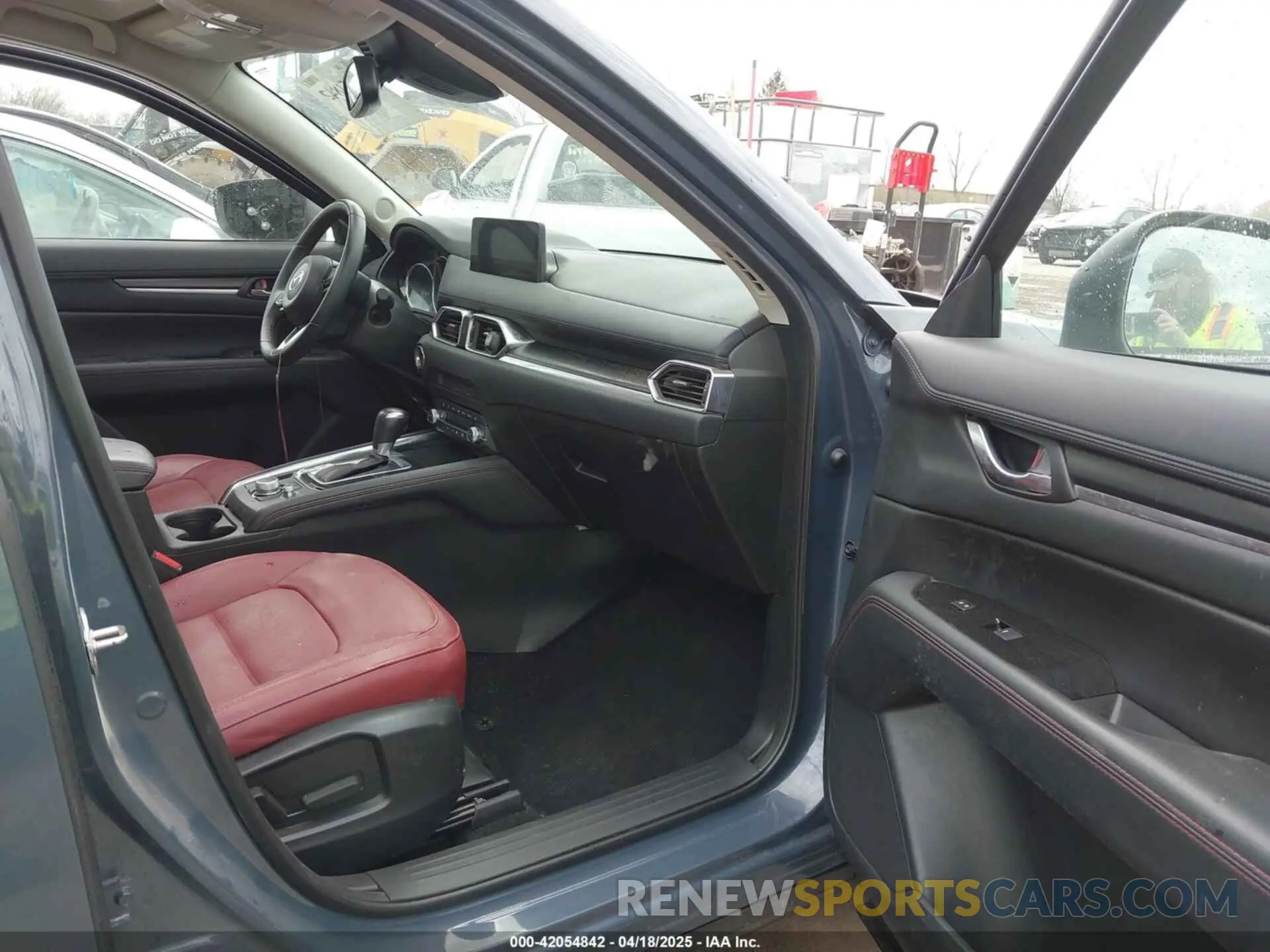 5 Photograph of a damaged car JM3KFBCM2N0528204 MAZDA CX-5 2022