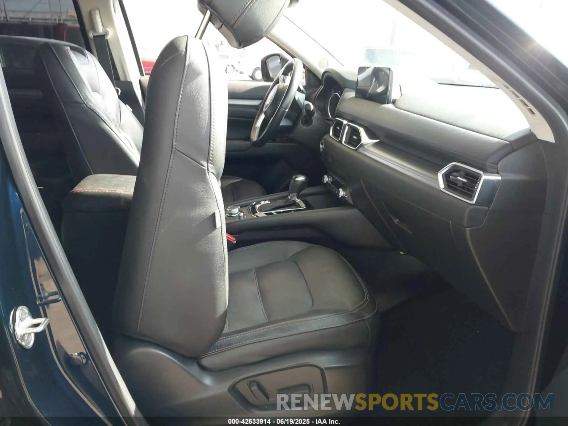 5 Photograph of a damaged car JM3KFBCM2N0600356 MAZDA CX-5 2022