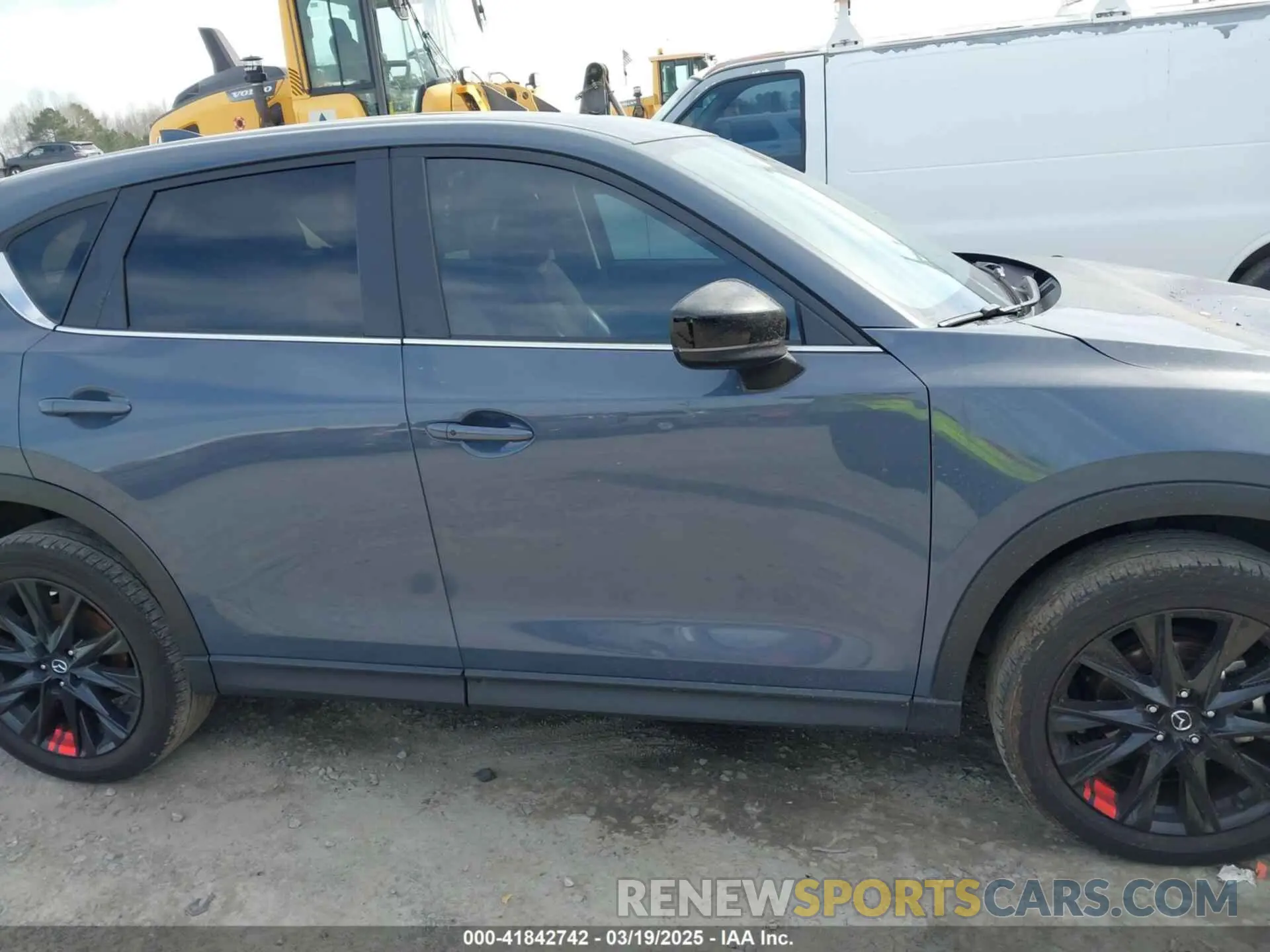 13 Photograph of a damaged car JM3KFBCM2N1522669 MAZDA CX-5 2022