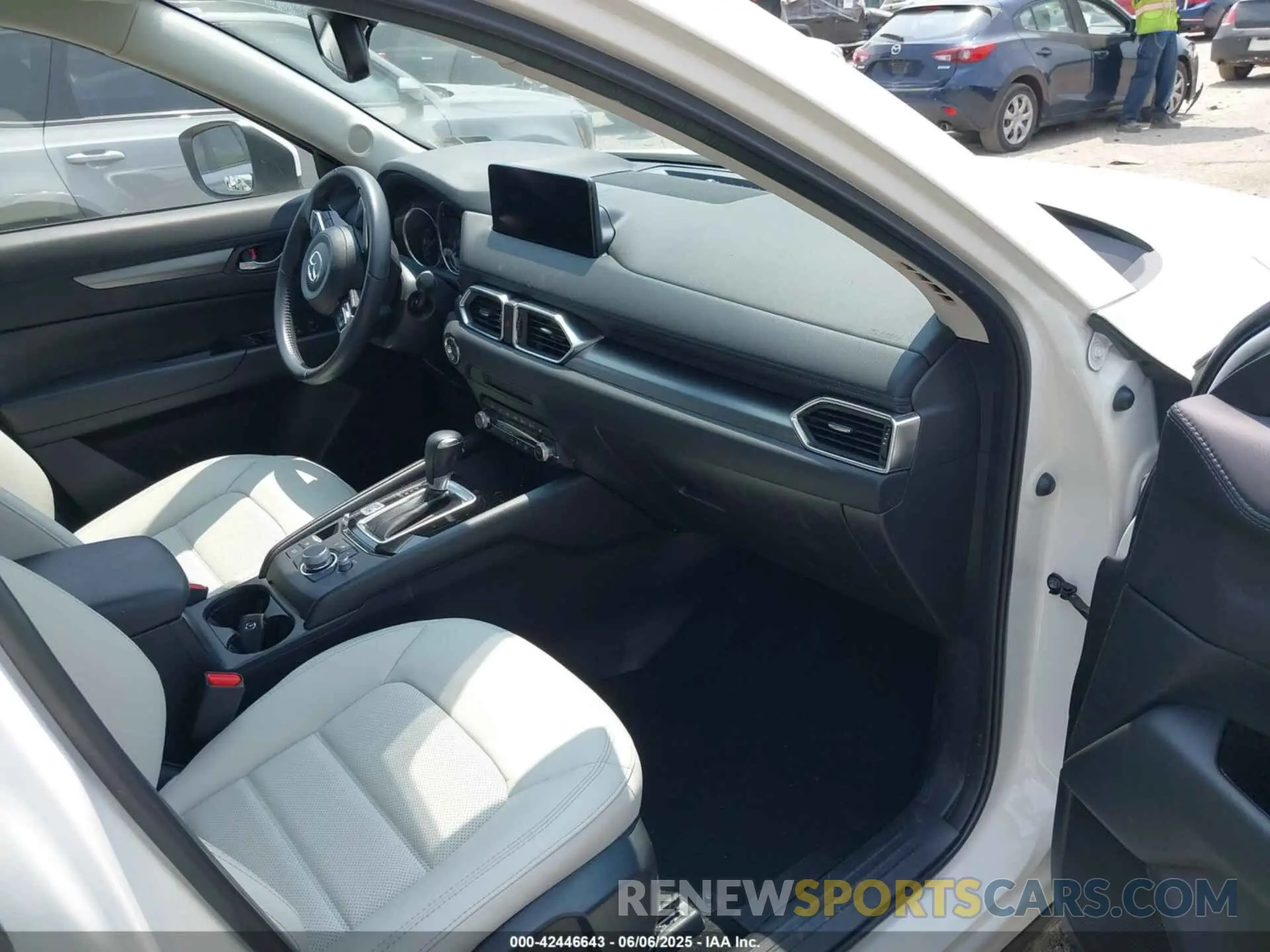 5 Photograph of a damaged car JM3KFBCM3N0639960 MAZDA CX-5 2022