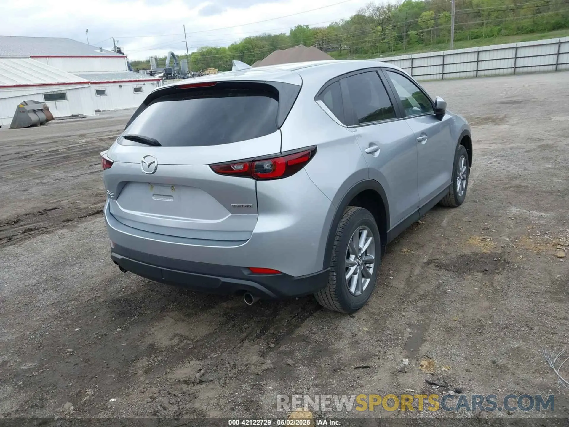 4 Photograph of a damaged car JM3KFBCM4N1590262 MAZDA CX-5 2022