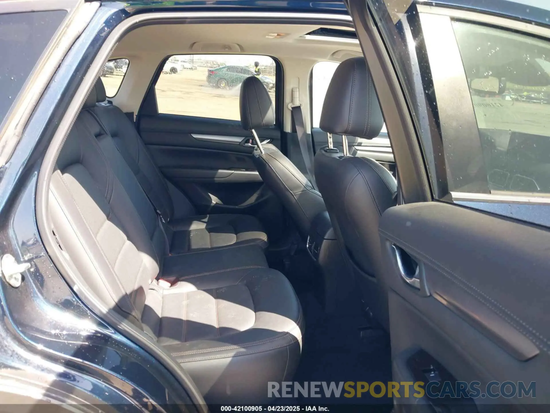 8 Photograph of a damaged car JM3KFBCM5N0635733 MAZDA CX-5 2022