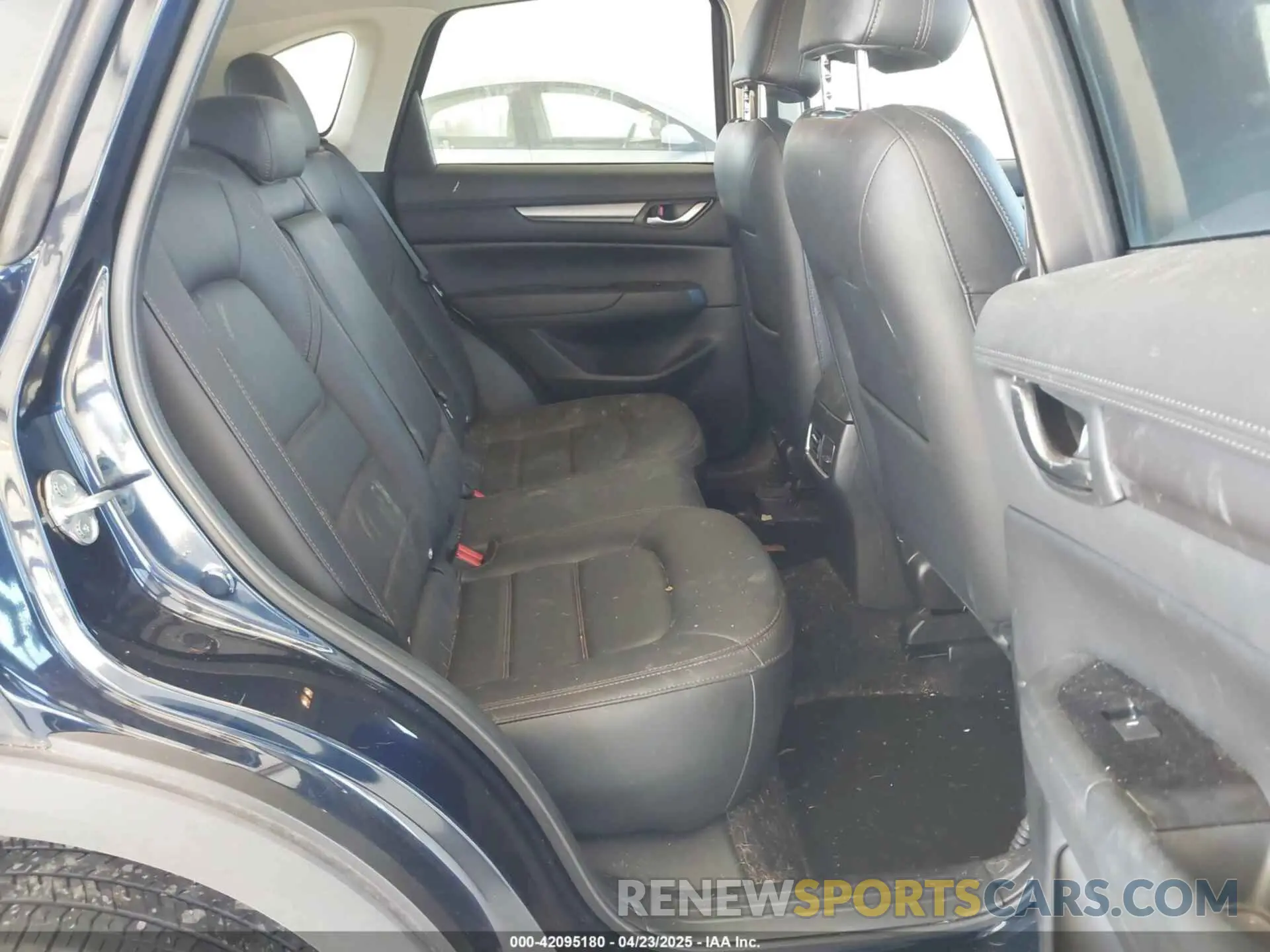 8 Photograph of a damaged car JM3KFBCM7N0603821 MAZDA CX-5 2022