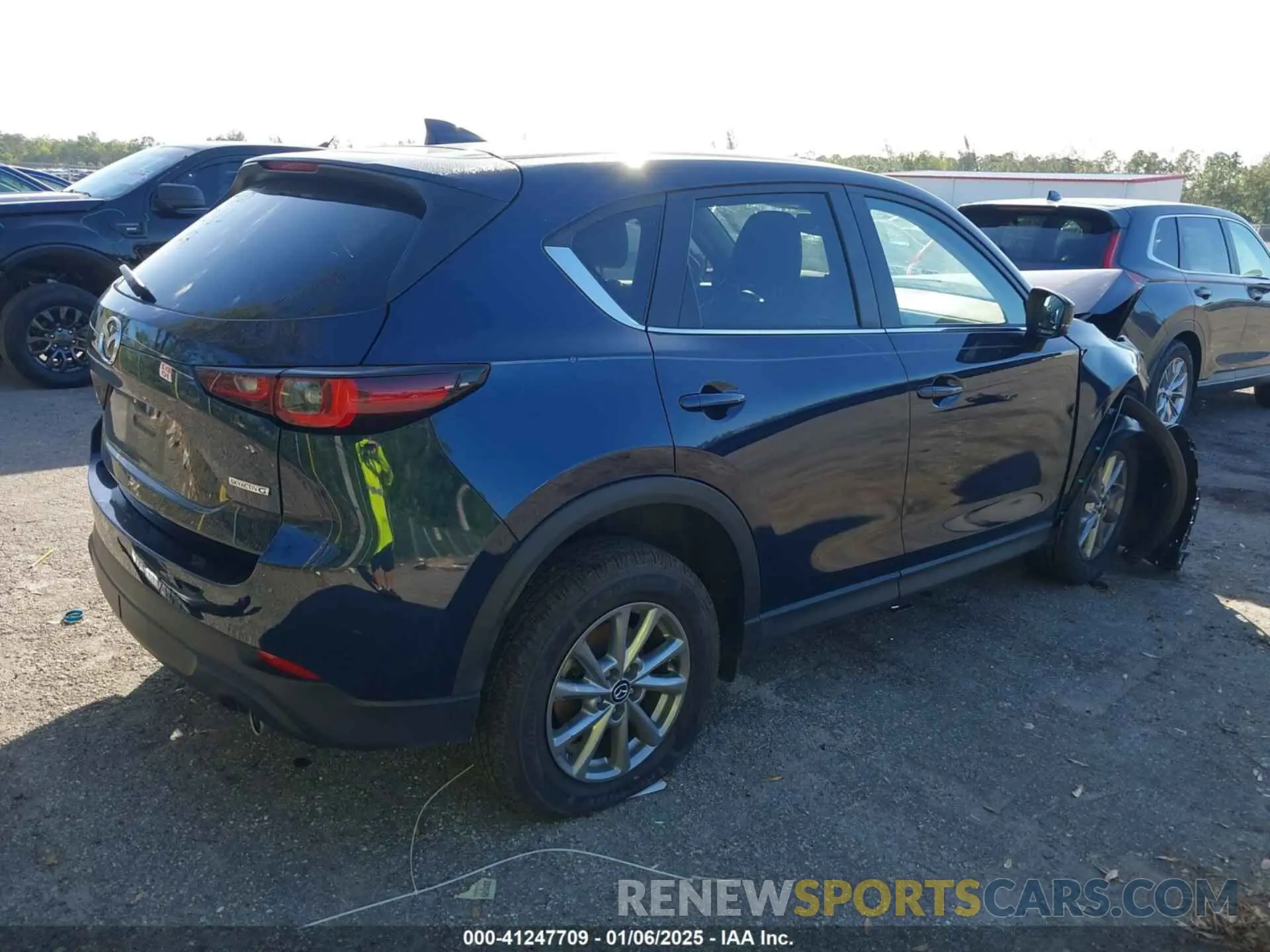 4 Photograph of a damaged car JM3KFBCM7N0619047 MAZDA CX-5 2022