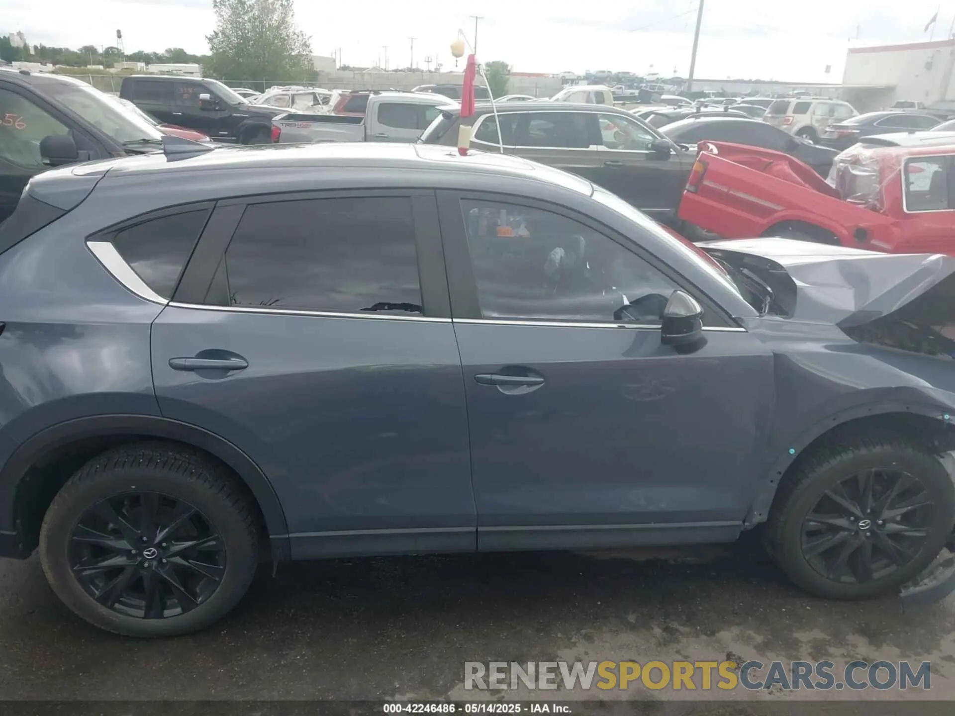 14 Photograph of a damaged car JM3KFBCM9N1633932 MAZDA CX-5 2022