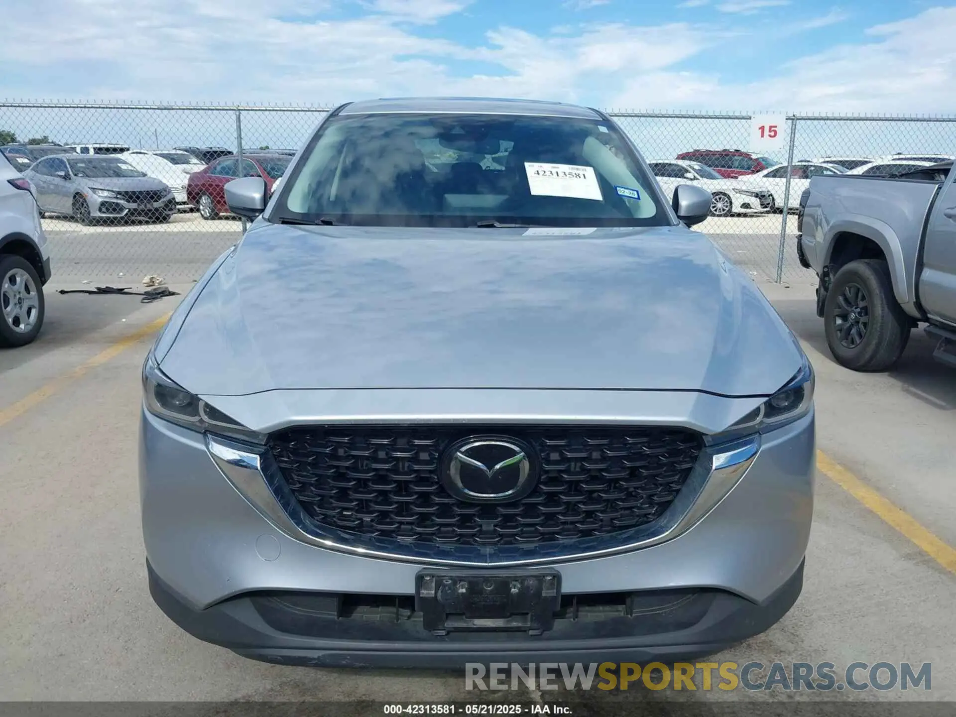 12 Photograph of a damaged car JM3KFBCMXN1557475 MAZDA CX-5 2022