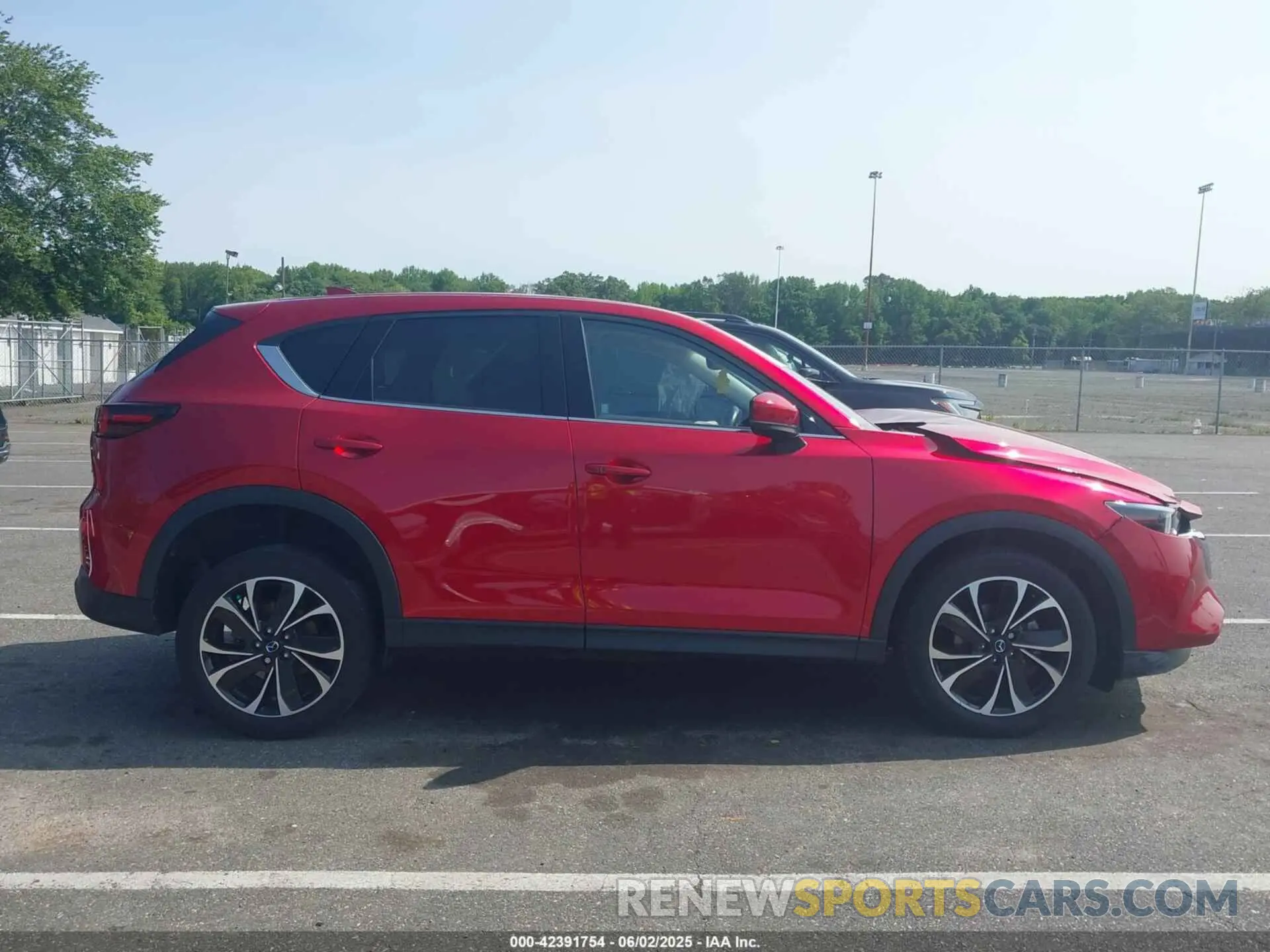 13 Photograph of a damaged car JM3KFBDM2N0537743 MAZDA CX-5 2022