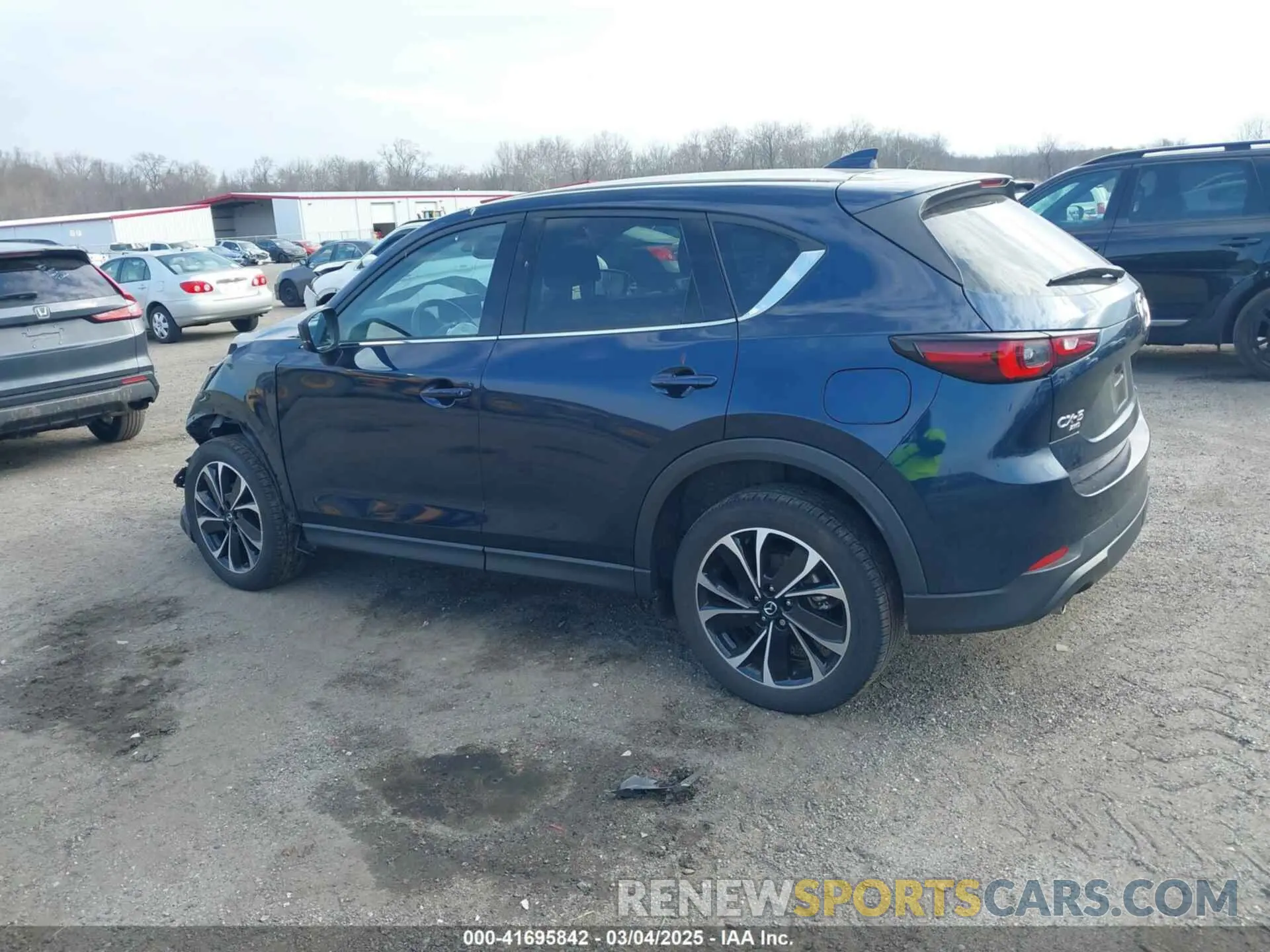 14 Photograph of a damaged car JM3KFBDM4N1528813 MAZDA CX-5 2022