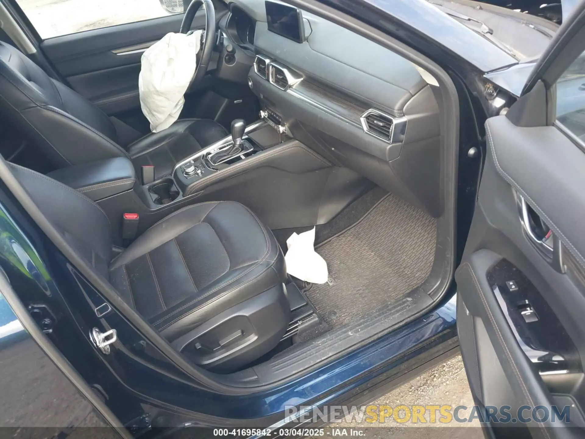 5 Photograph of a damaged car JM3KFBDM4N1528813 MAZDA CX-5 2022