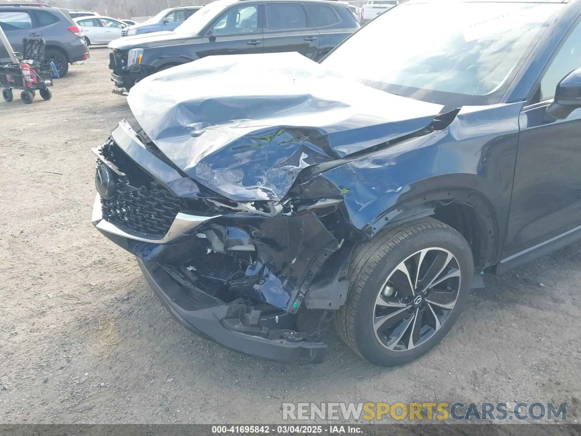 6 Photograph of a damaged car JM3KFBDM4N1528813 MAZDA CX-5 2022