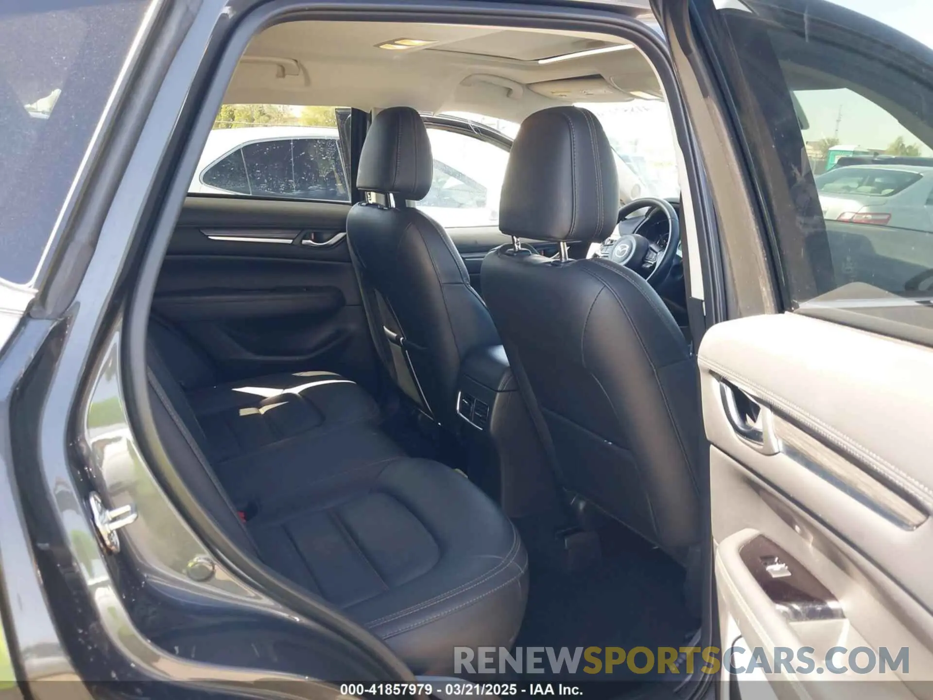 8 Photograph of a damaged car JM3KFBDM7N0639118 MAZDA CX-5 2022