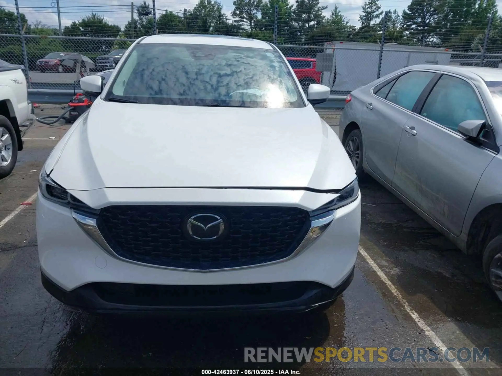 12 Photograph of a damaged car JM3KFBDM8N0588762 MAZDA CX-5 2022