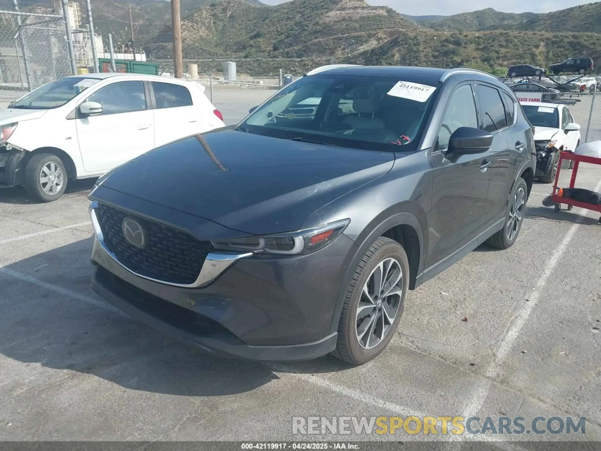 2 Photograph of a damaged car JM3KFBEM0N0556628 MAZDA CX-5 2022
