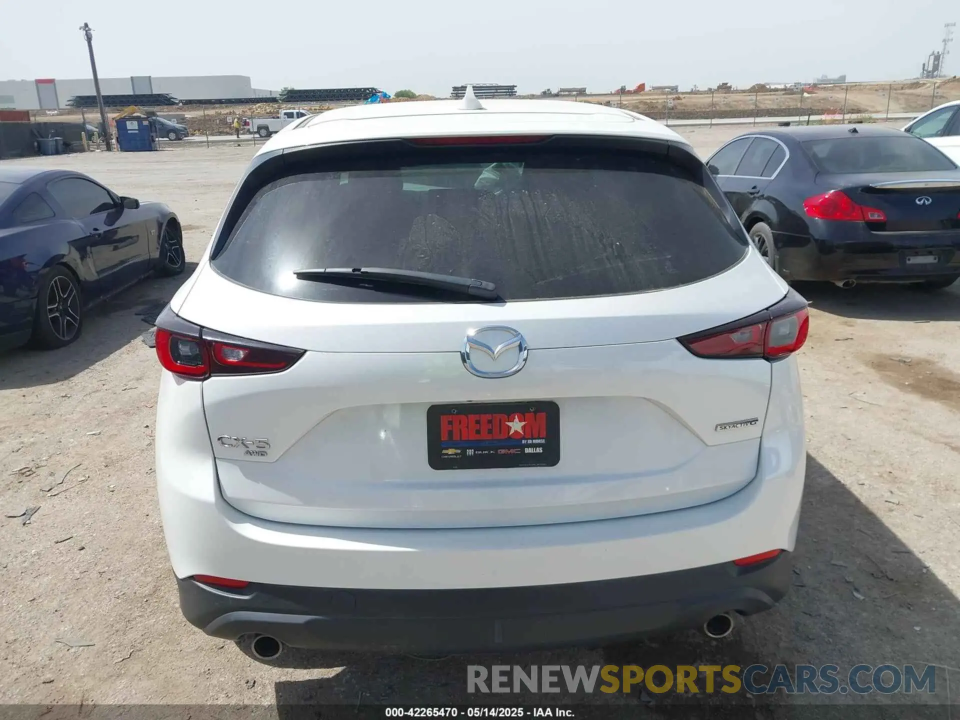 16 Photograph of a damaged car JM3KFBEM3N1576592 MAZDA CX-5 2022