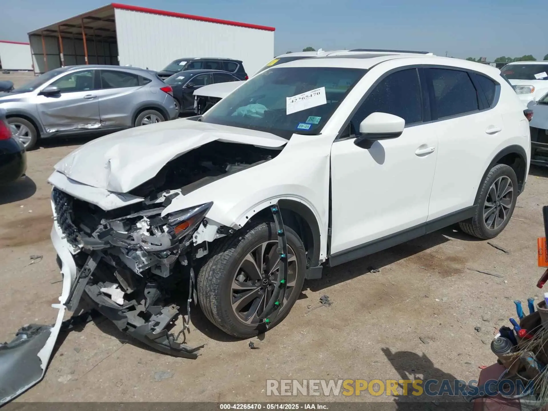 2 Photograph of a damaged car JM3KFBEM3N1576592 MAZDA CX-5 2022