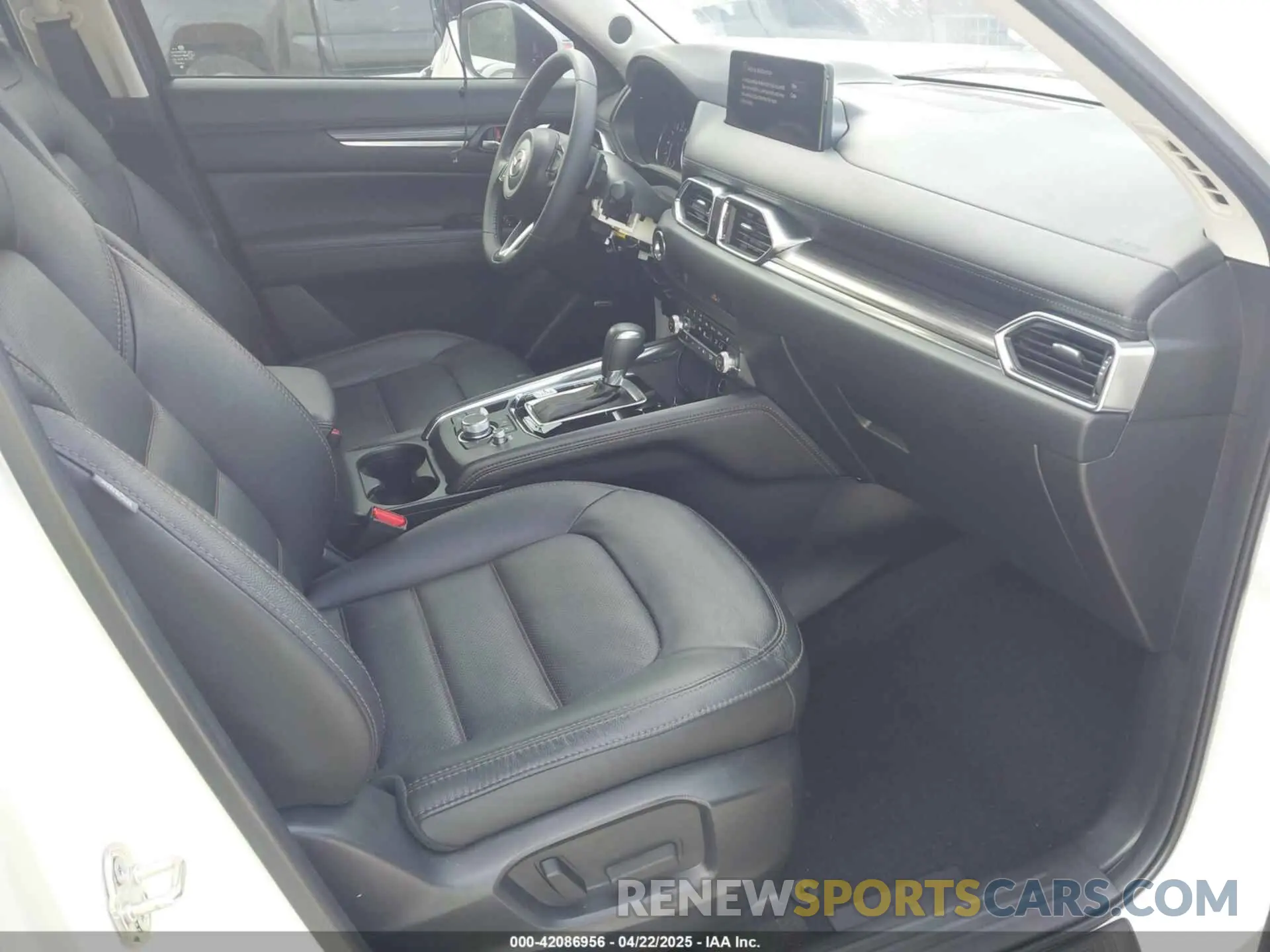 5 Photograph of a damaged car JM3KFBEM5N1579297 MAZDA CX-5 2022