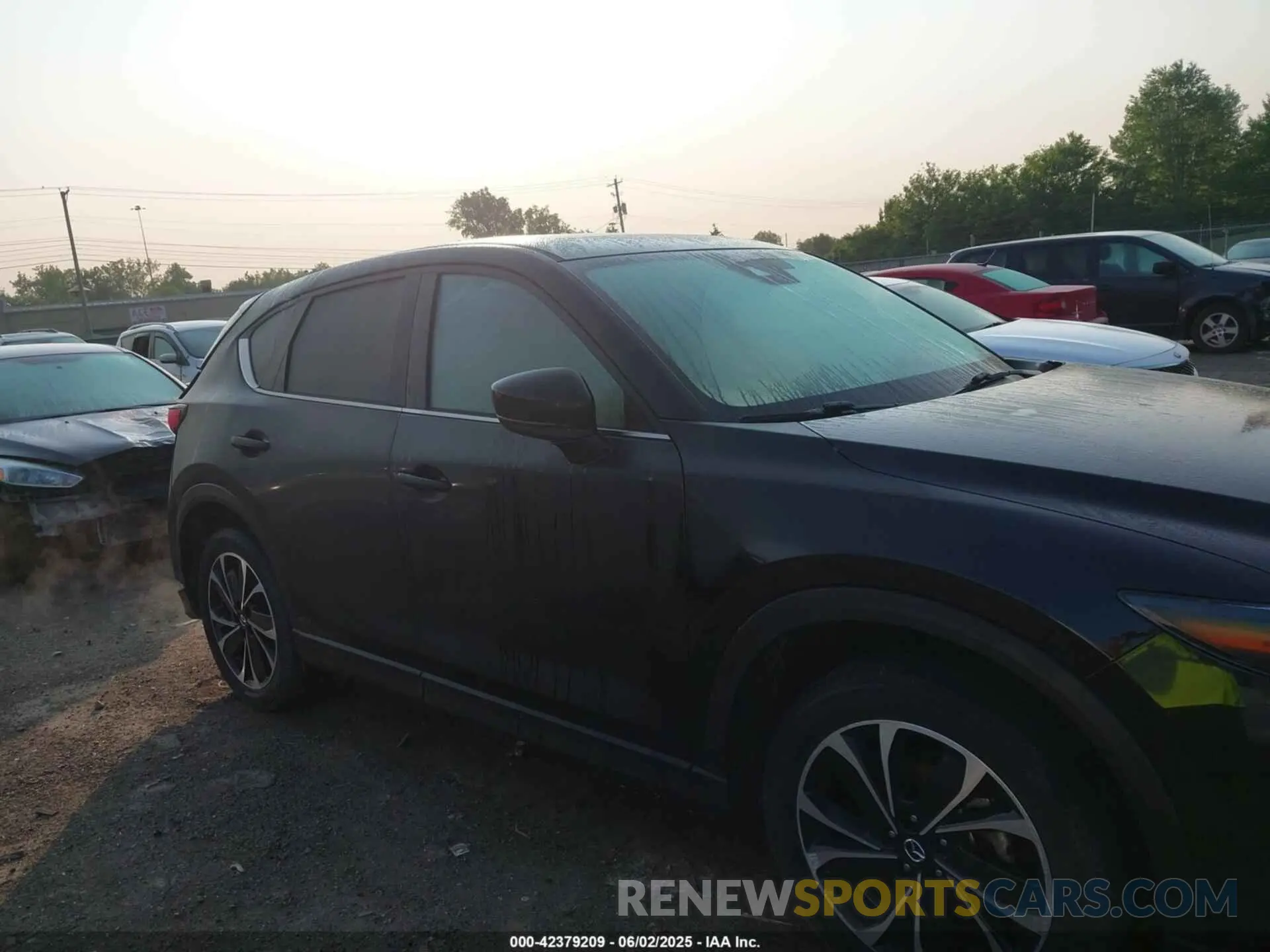 13 Photograph of a damaged car JM3KFBEMXN0552070 MAZDA CX-5 2022