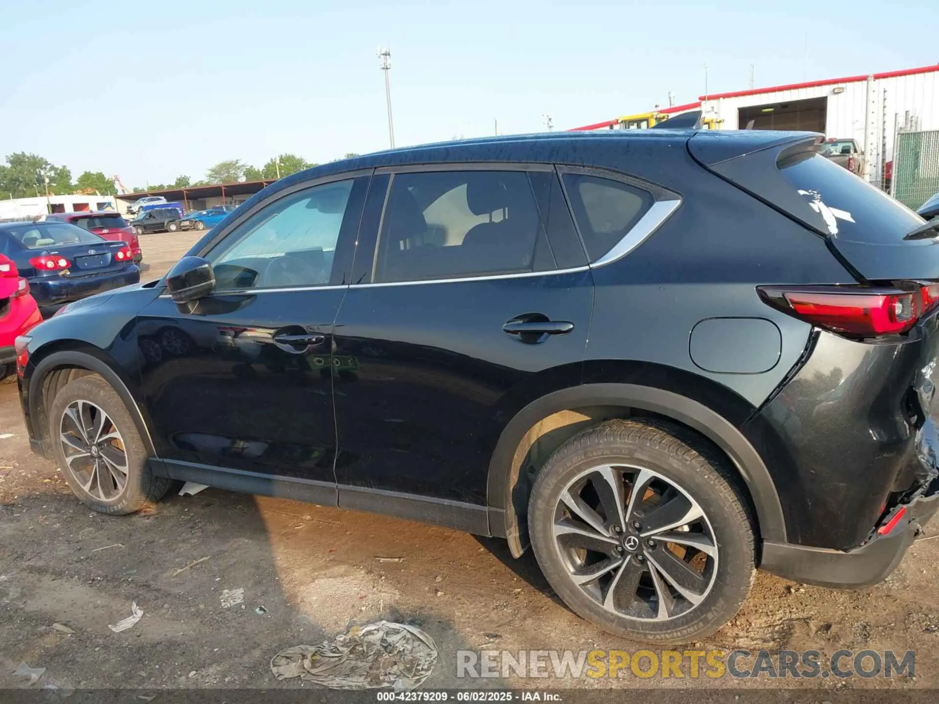 14 Photograph of a damaged car JM3KFBEMXN0552070 MAZDA CX-5 2022